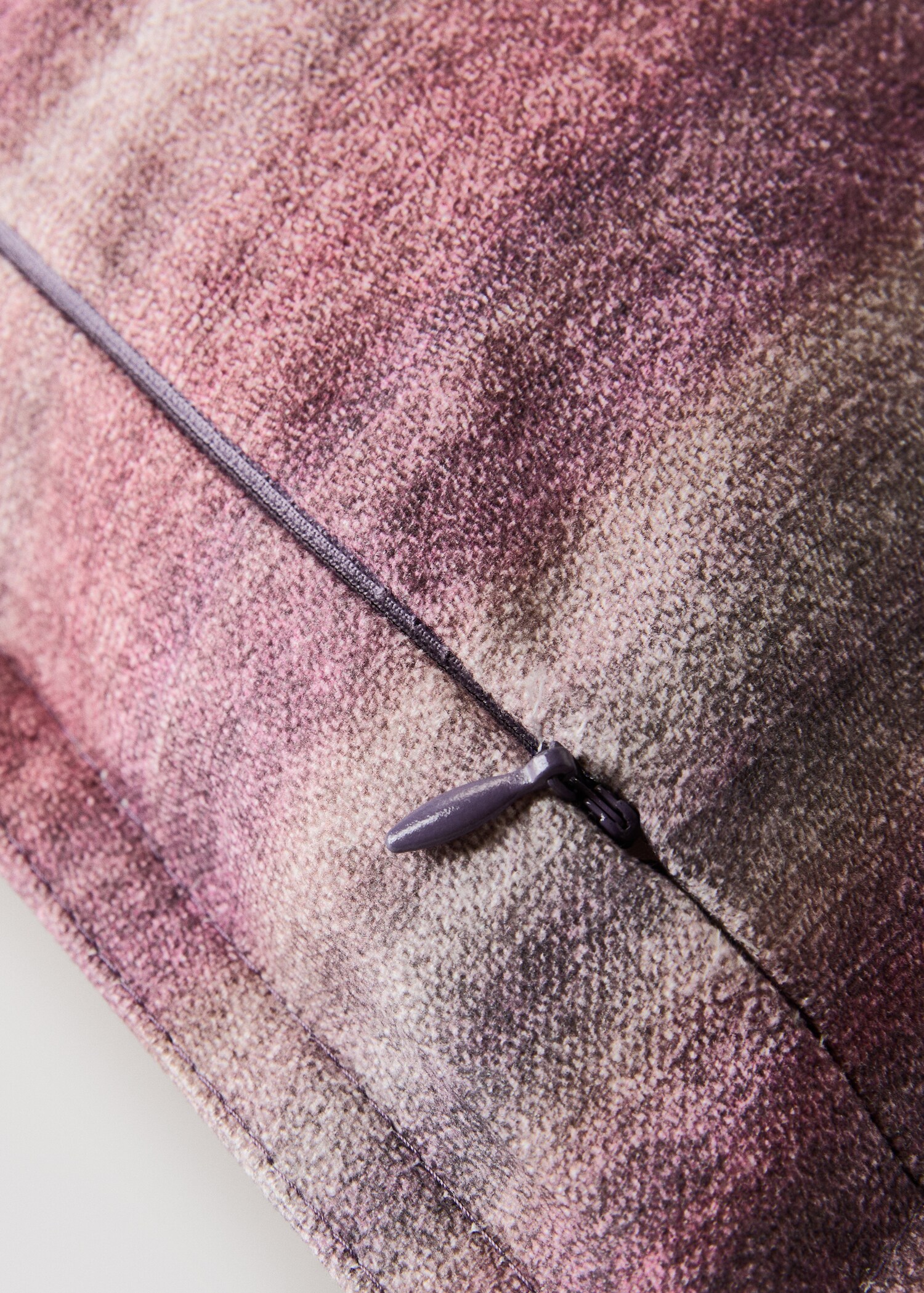 Linen striped cushion cover 40x60 cm - Details of the article 2