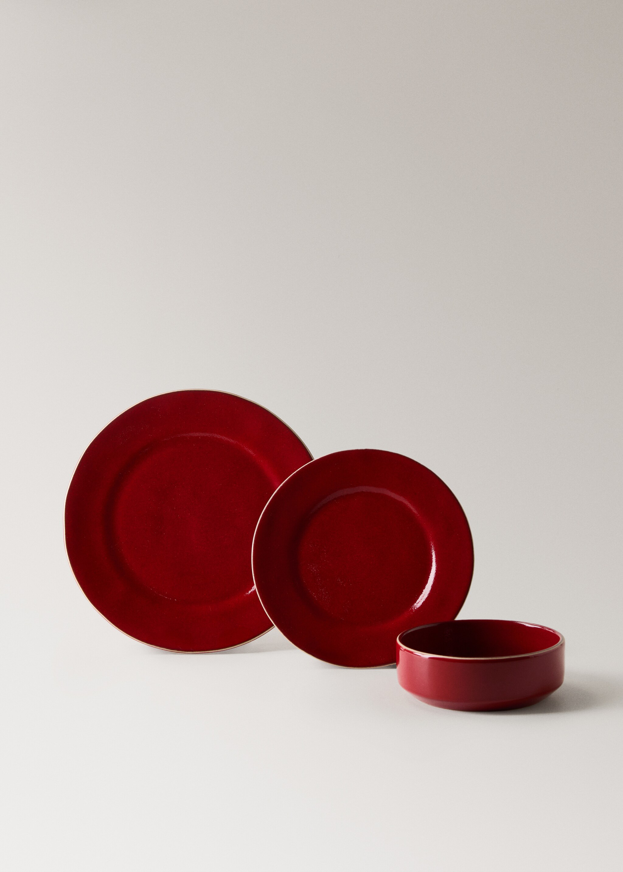 Organic-style dessert plate - Details of the article 3, Red. Ref: 17052034-00.