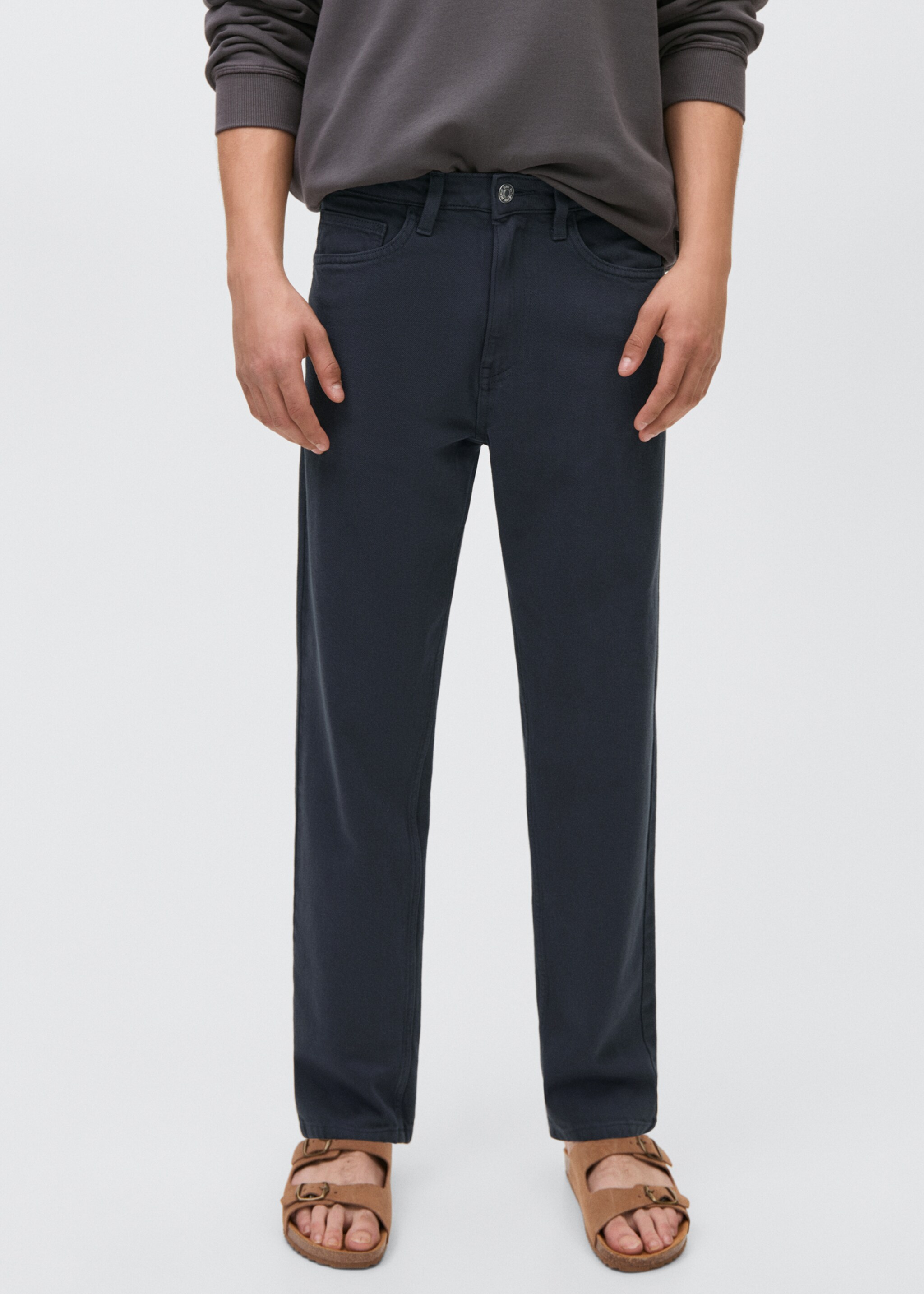 Regular Fit-Jeans - Mittlere Ansicht