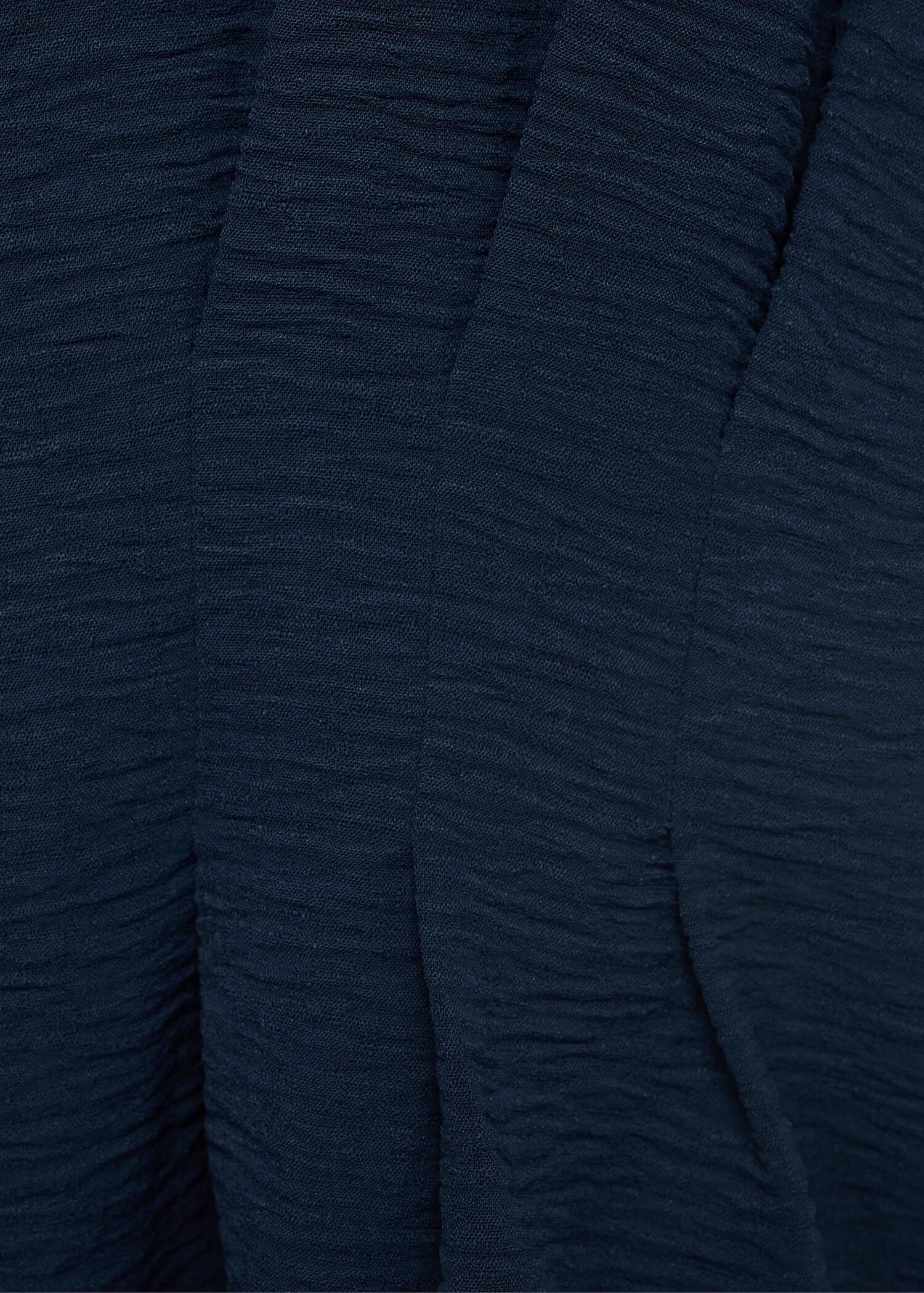 Short-sleeved peplum blouse - Details of the article 8