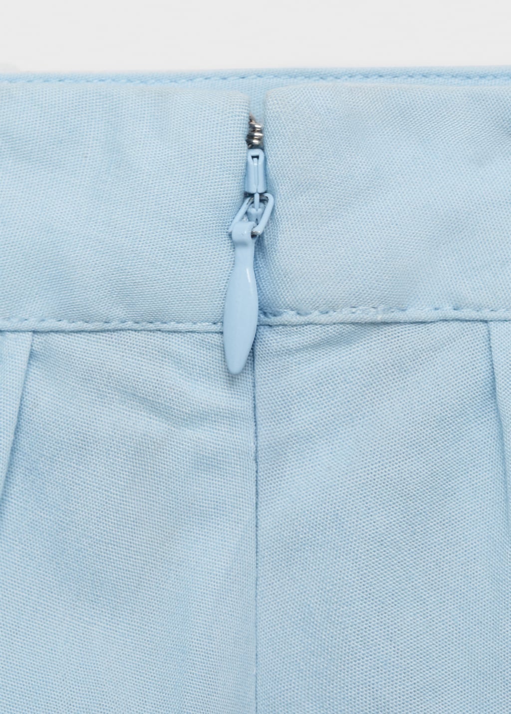 Embroidered skirt with scalloped hem