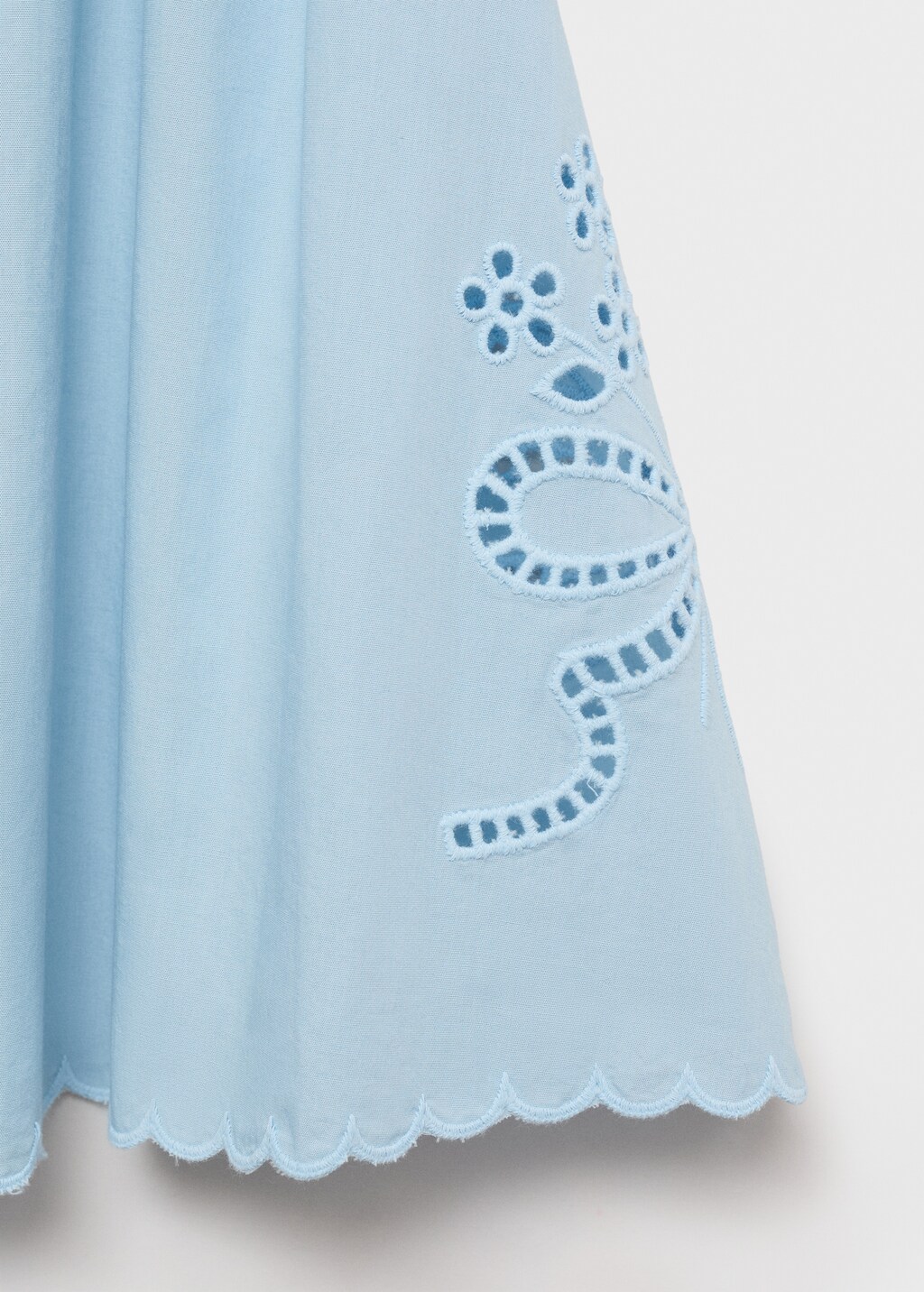 Mango Embroidered skirt with scalloped hem