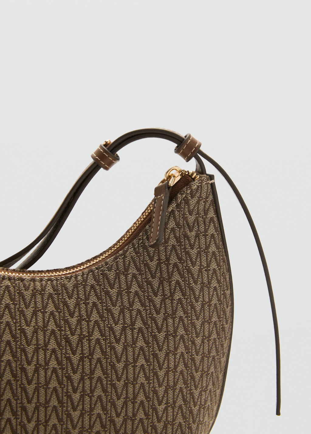 Jacquard shoulder bag with logo