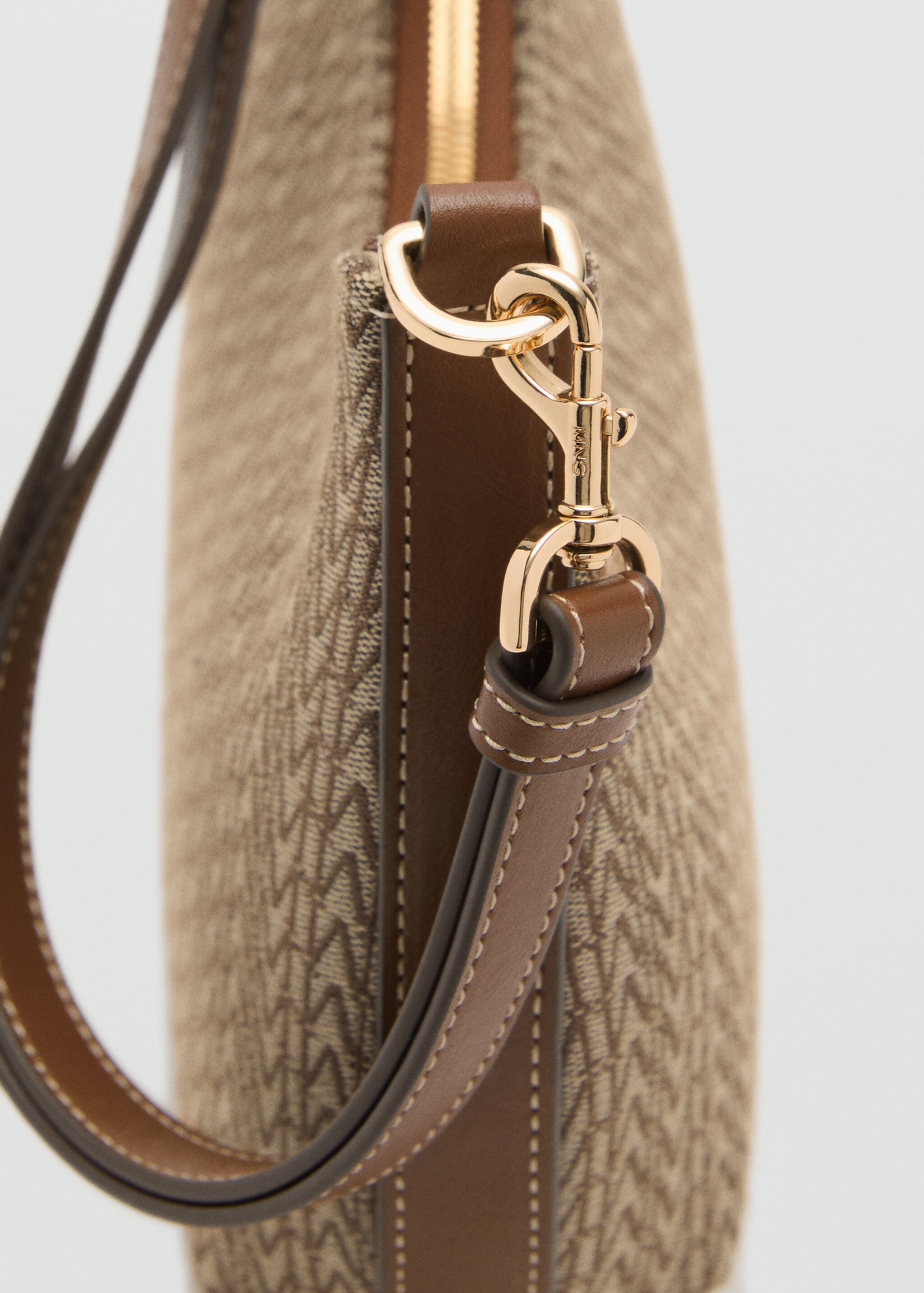 Shoulder bag with printed logo - Details of the article 3