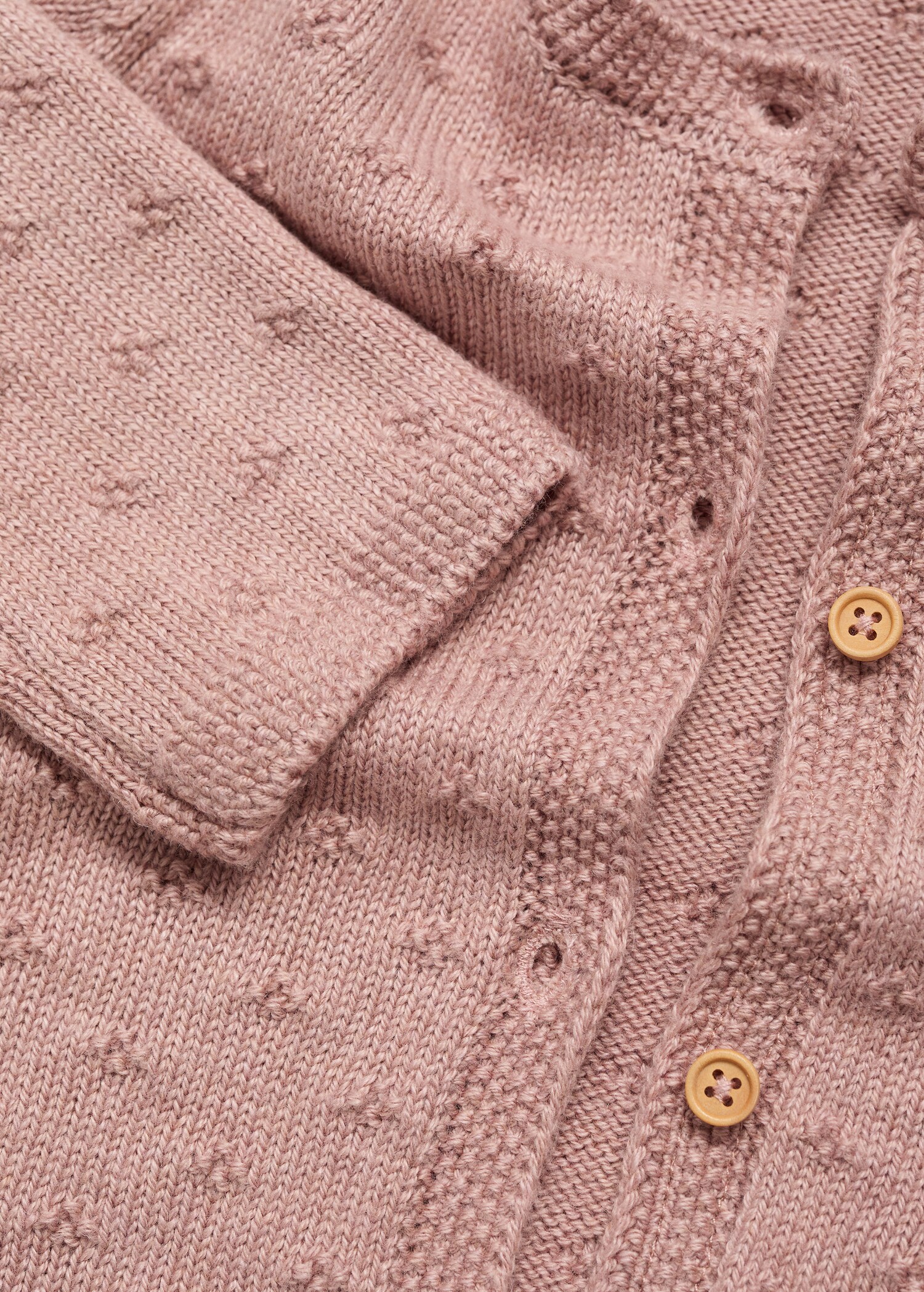 Cardigan britainc - Details of the article 0