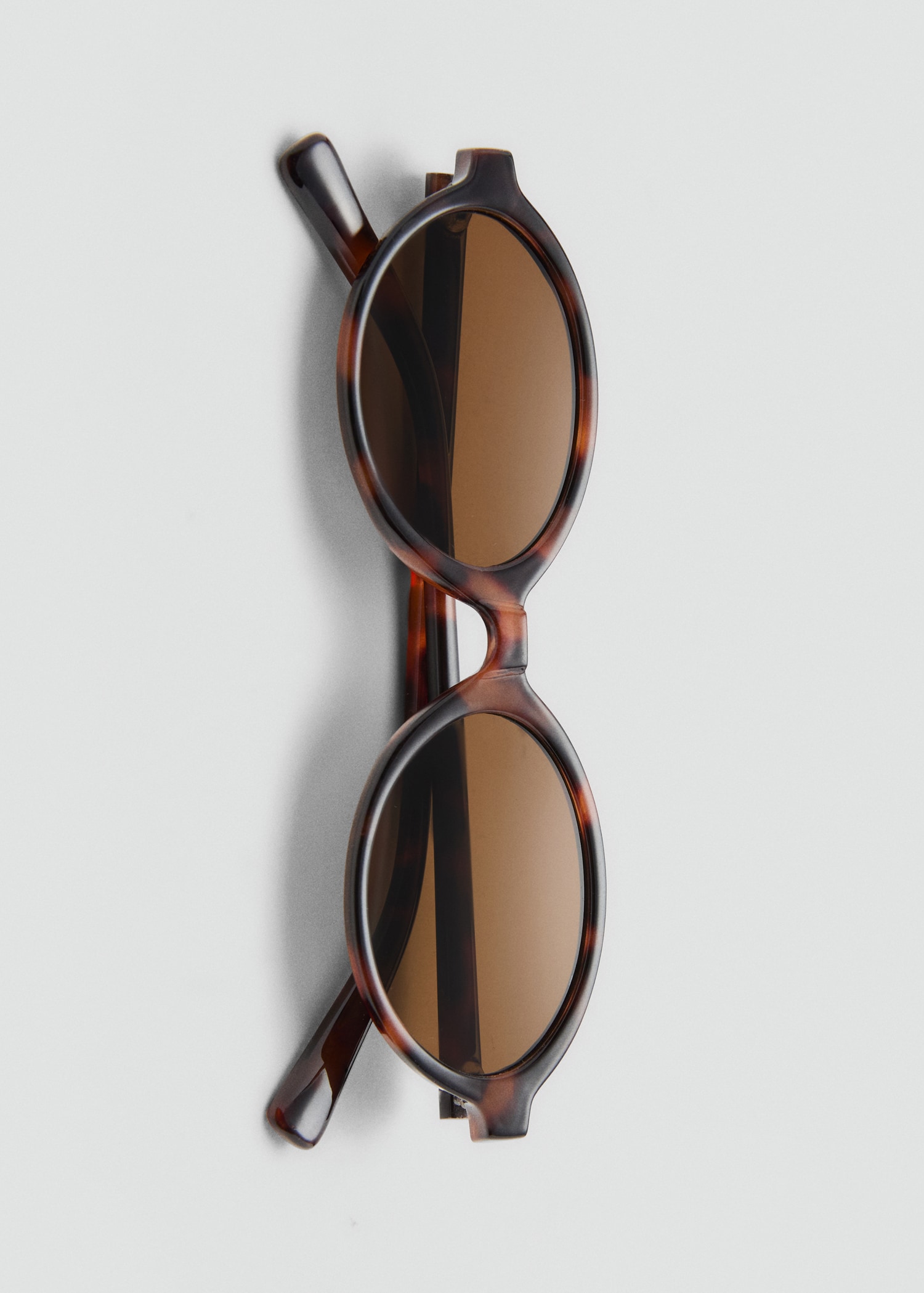 Thin-frame sunglasses - Women | MANGO USA