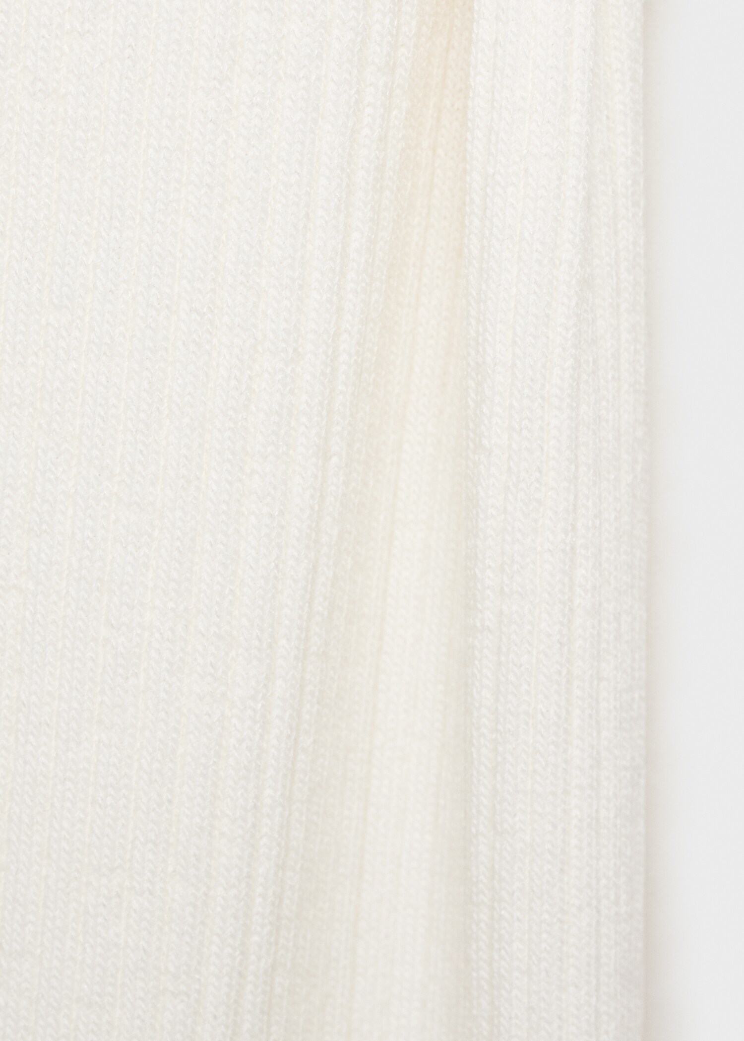 Asymmetrical sleeve knit dress - Details of the article 0