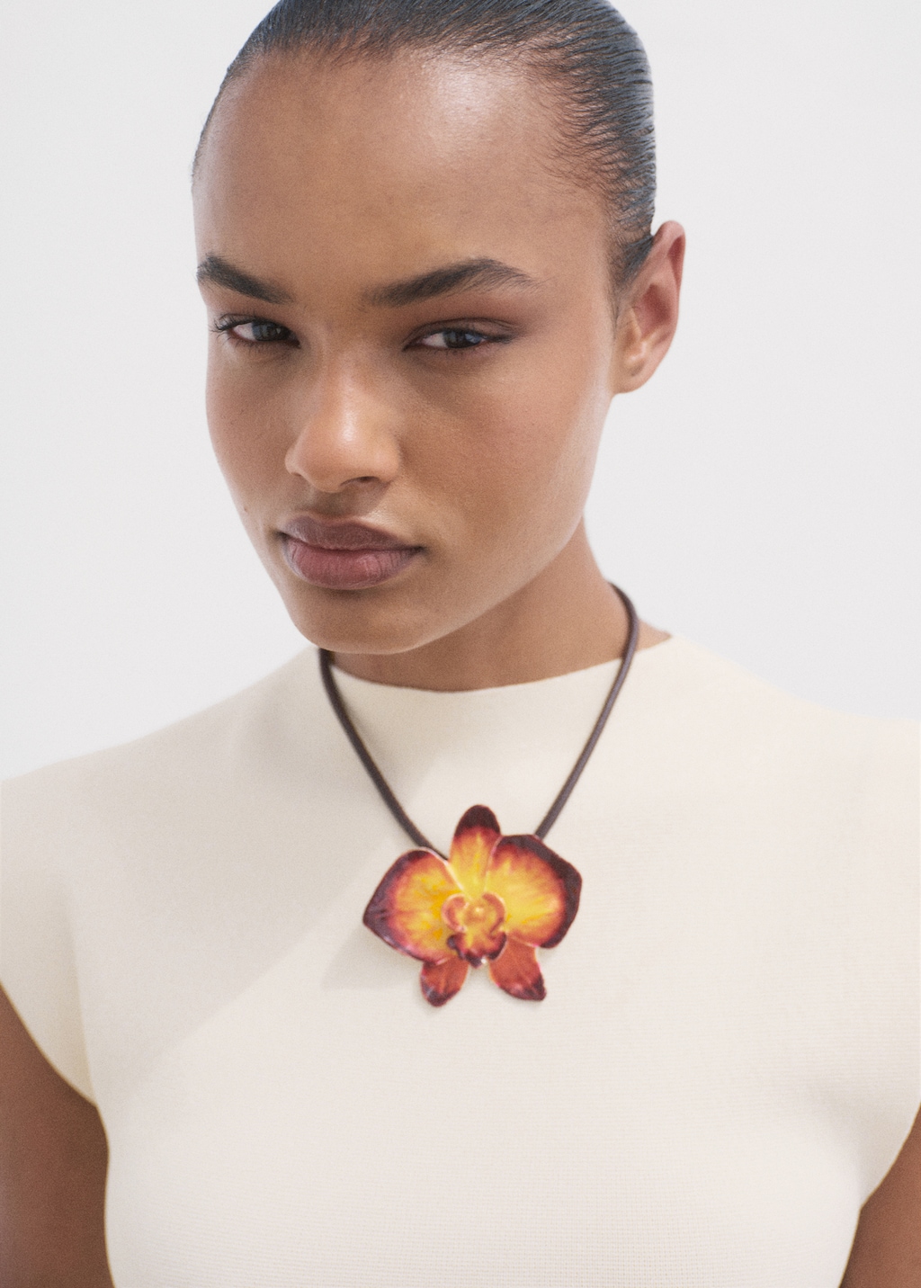 Flared knit dress with perkins collar