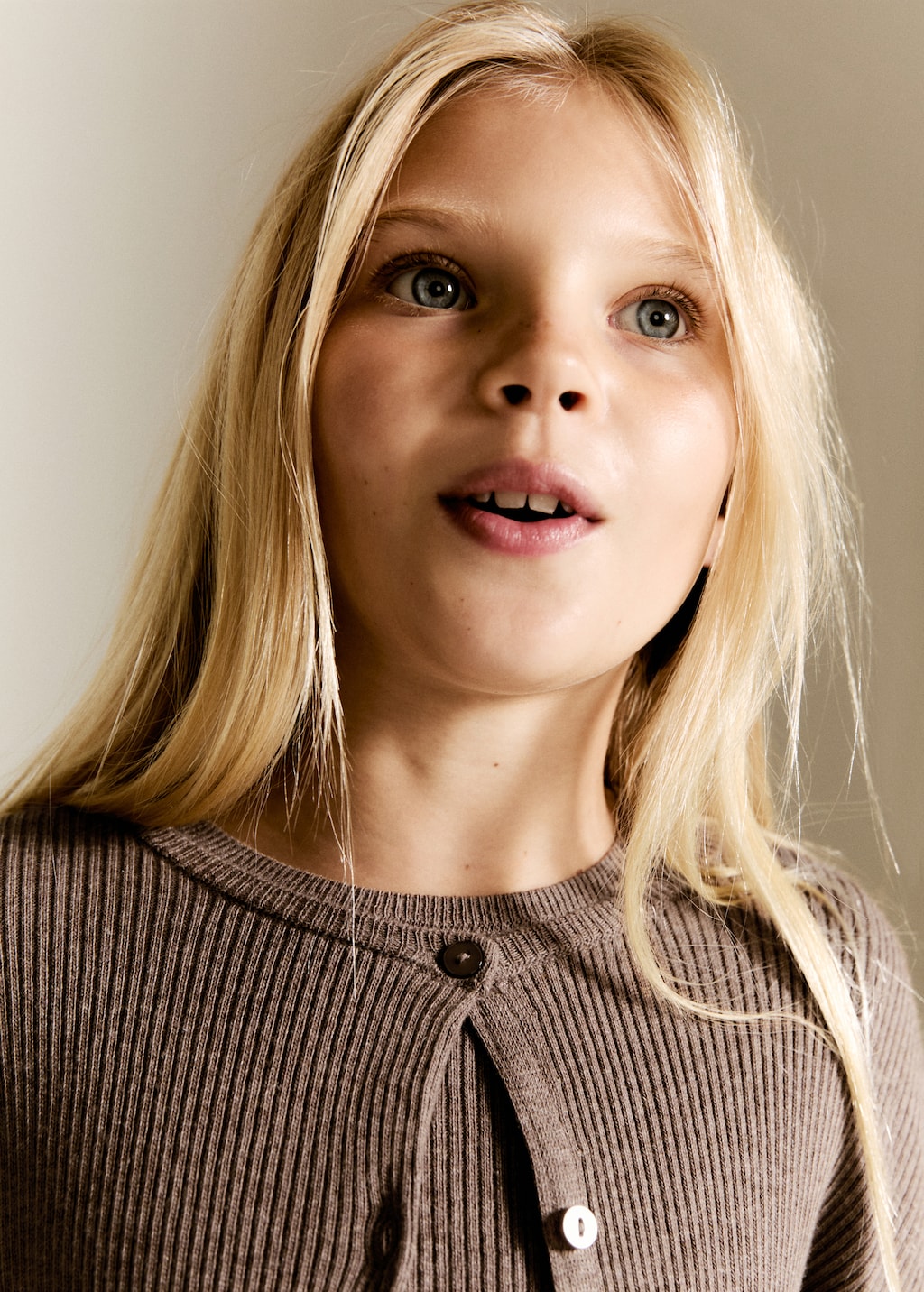 Ribbed knit cardigan