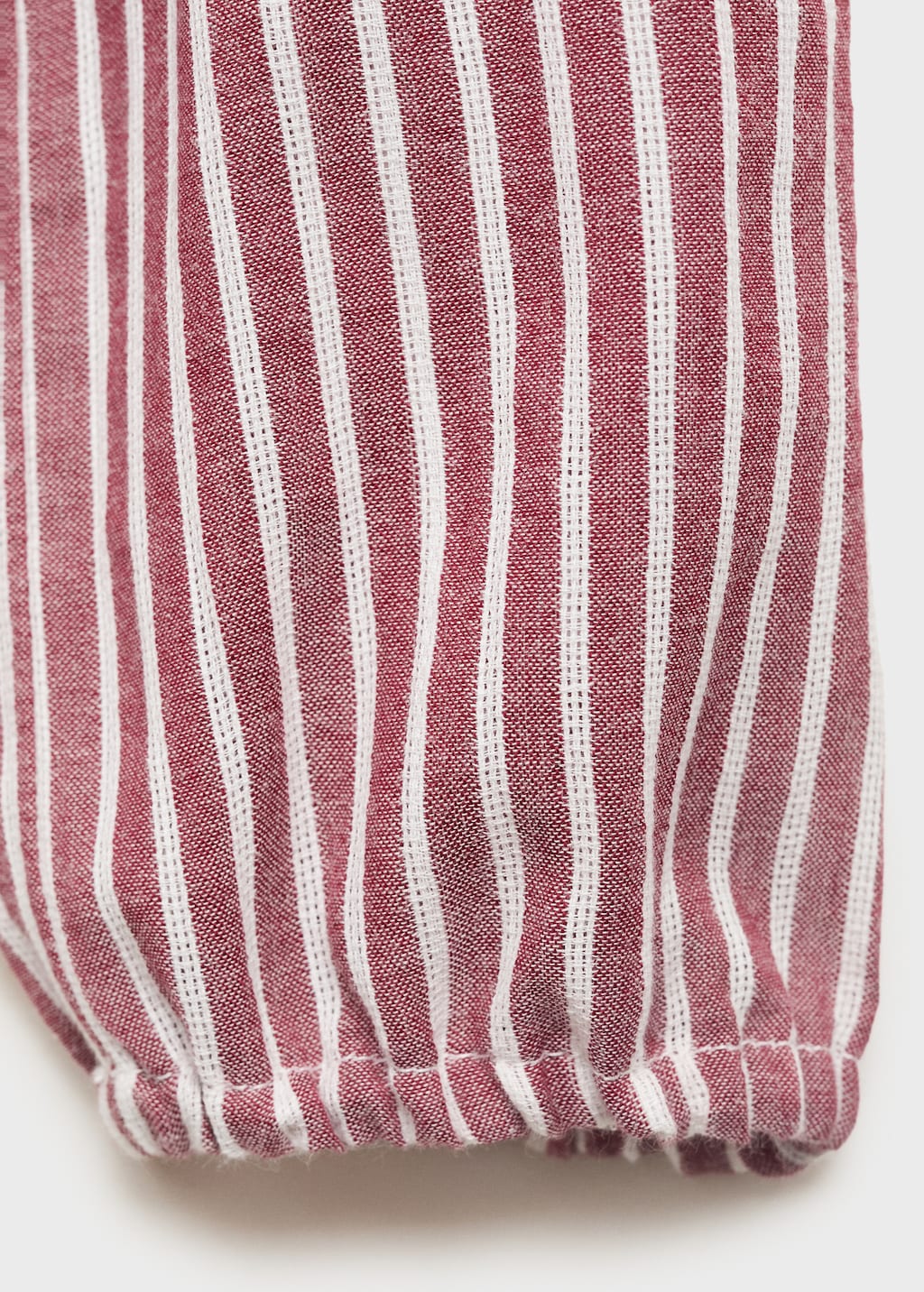 Ruffled stripe-patterned blouse