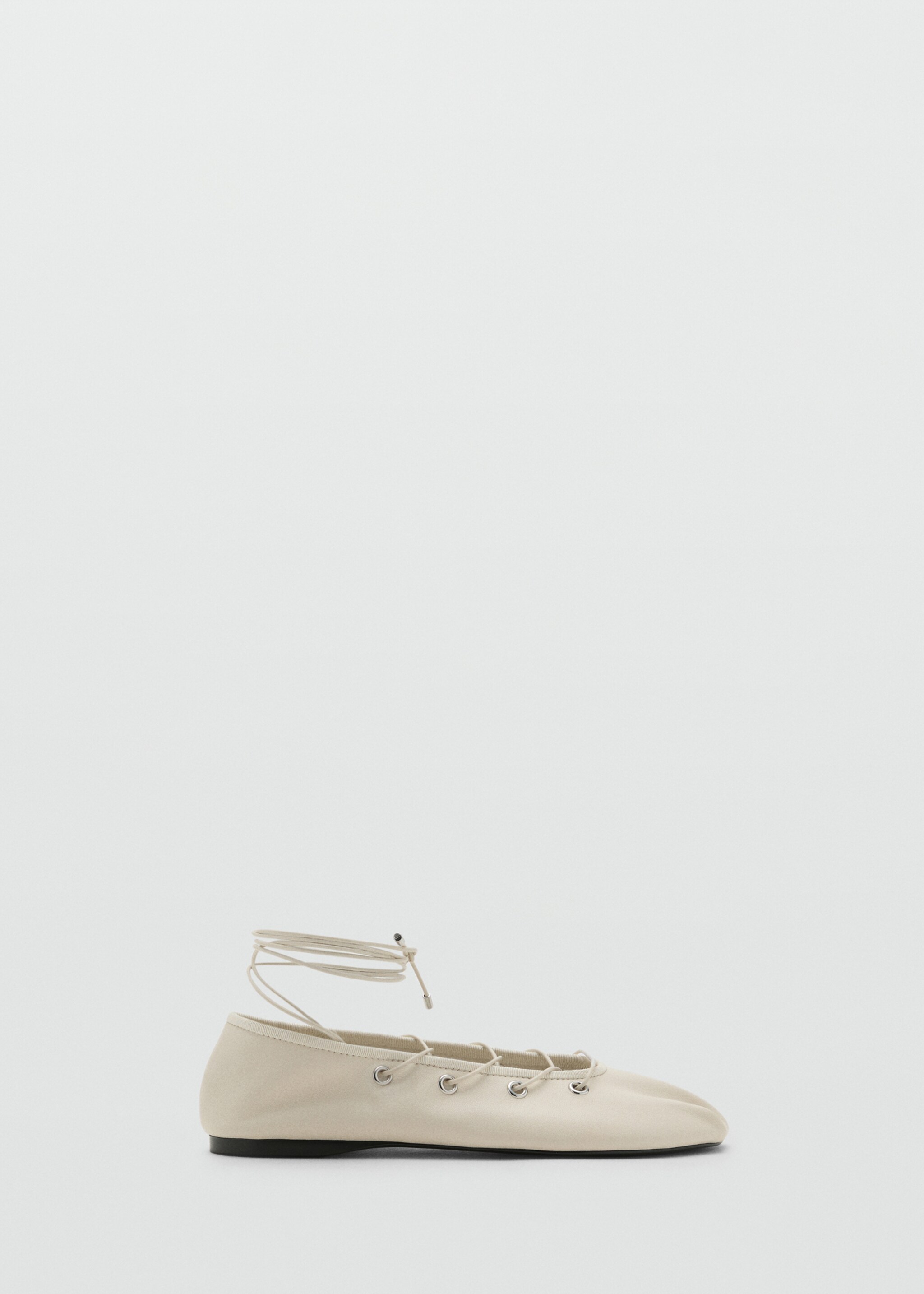 Leather ballet flats with crossed straps - Article without model