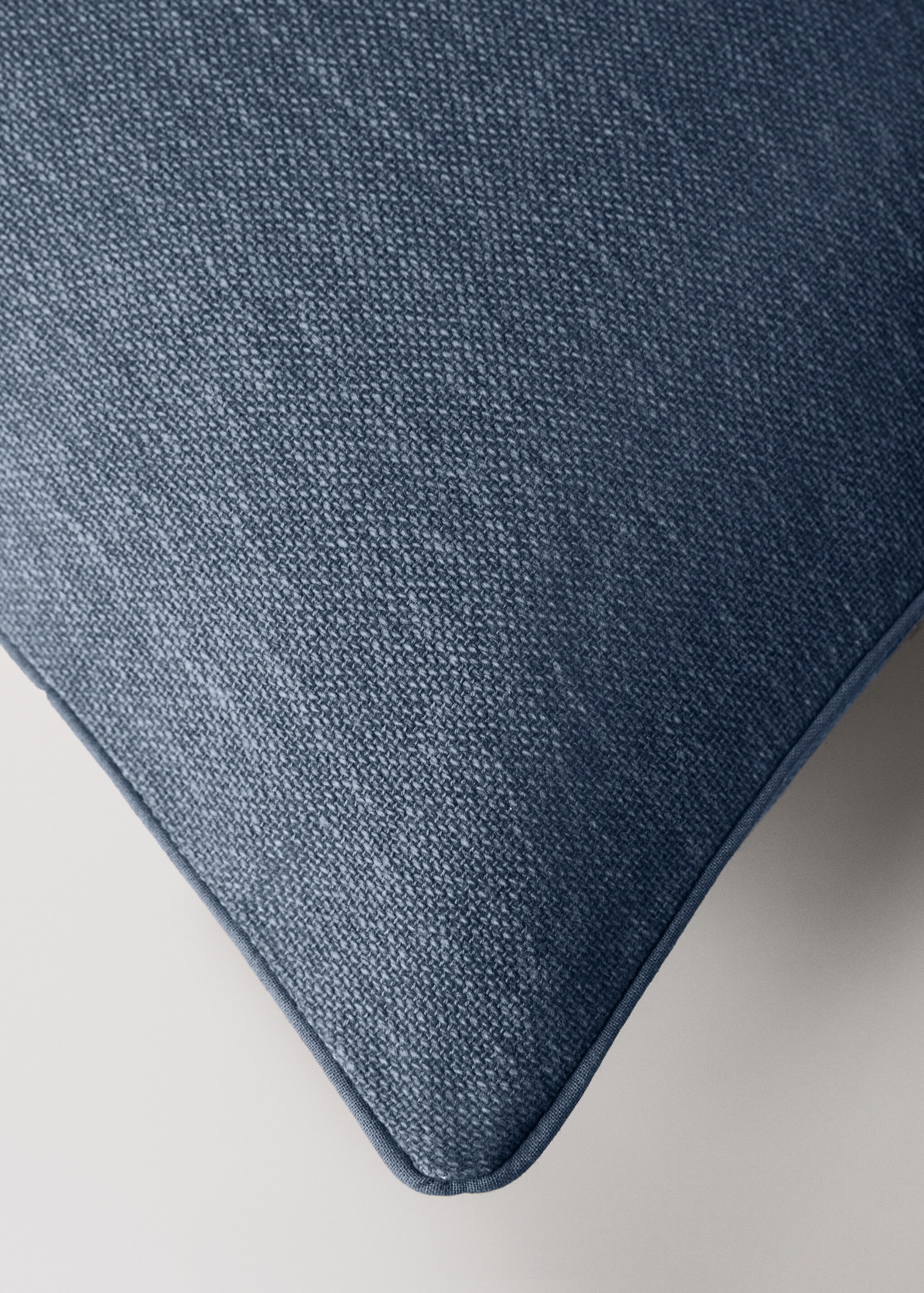 Piping cushion cover 30x50cm - Details of the article 2