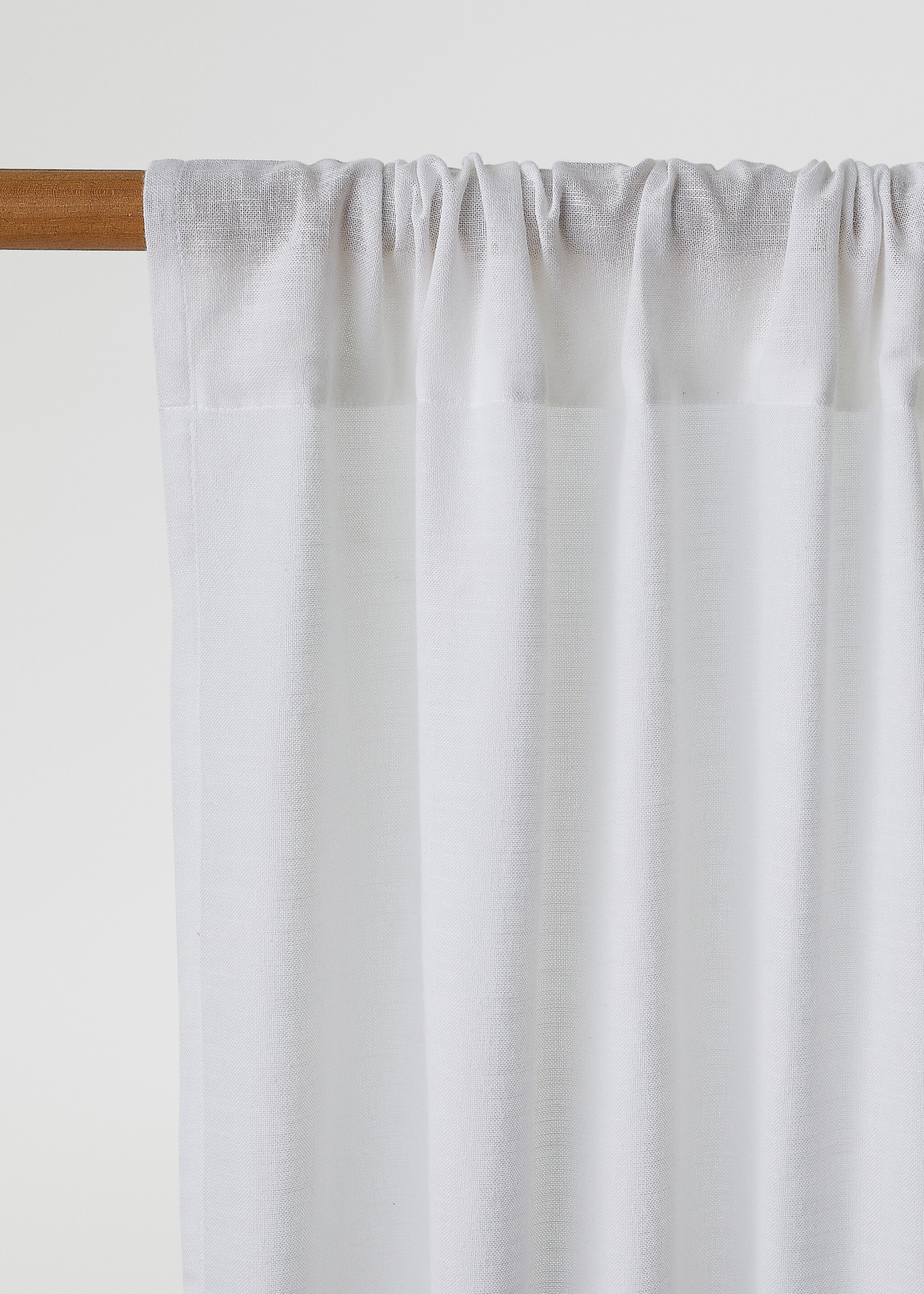 Medium-opacity cotton curtain - Medium plane