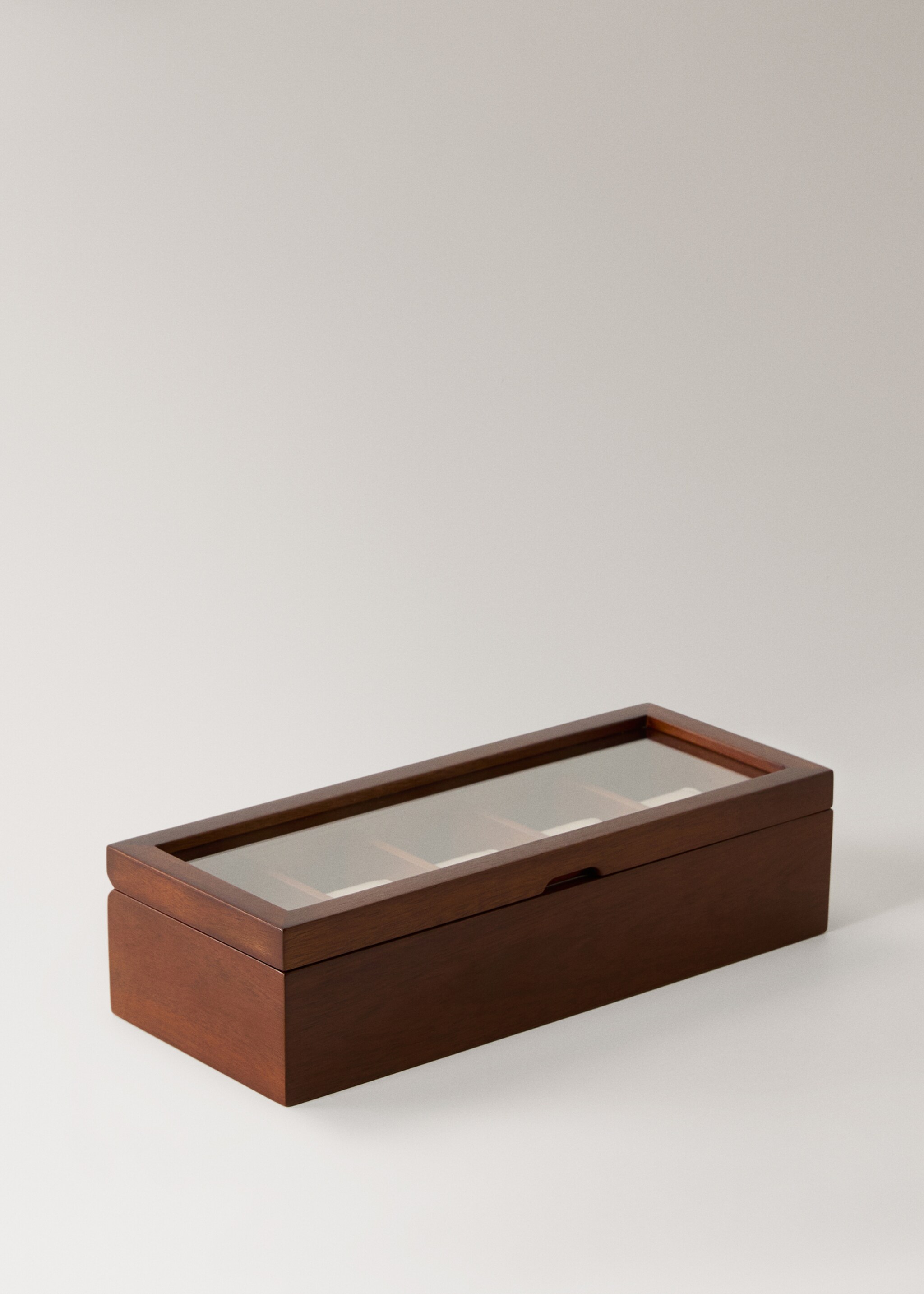 Wooden jewellery box for watches - Details of the article 1, Brown. Ref: 17053323-00.