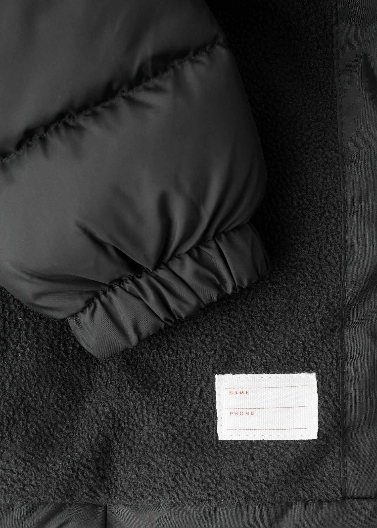 Hooded liner quilted coat - Details of the article 8