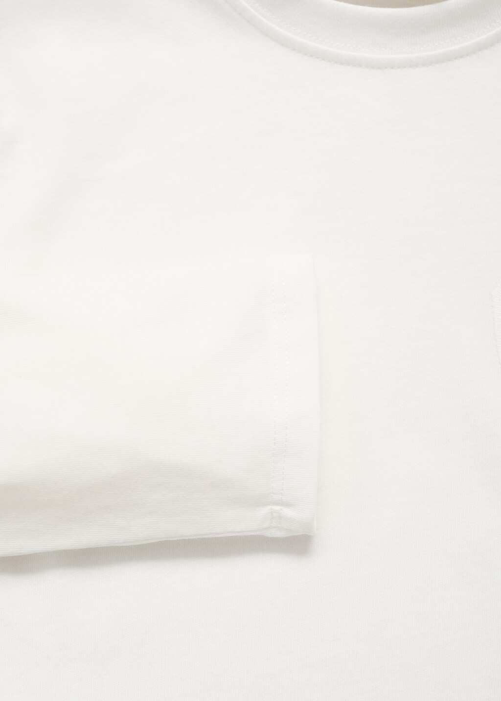 Embroidered animal t-shirt