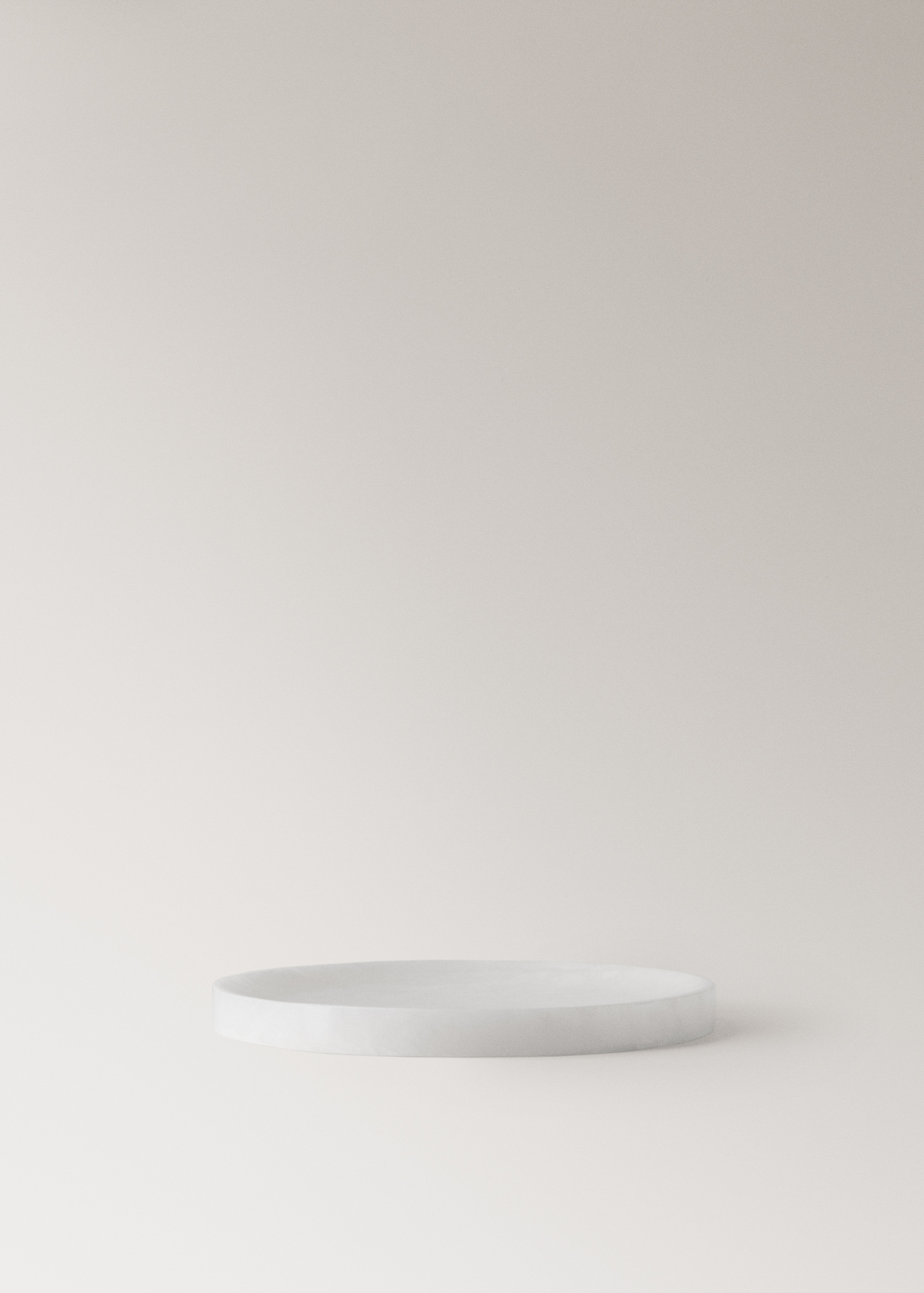 Medium alabaster pocket emptier - Article without model
