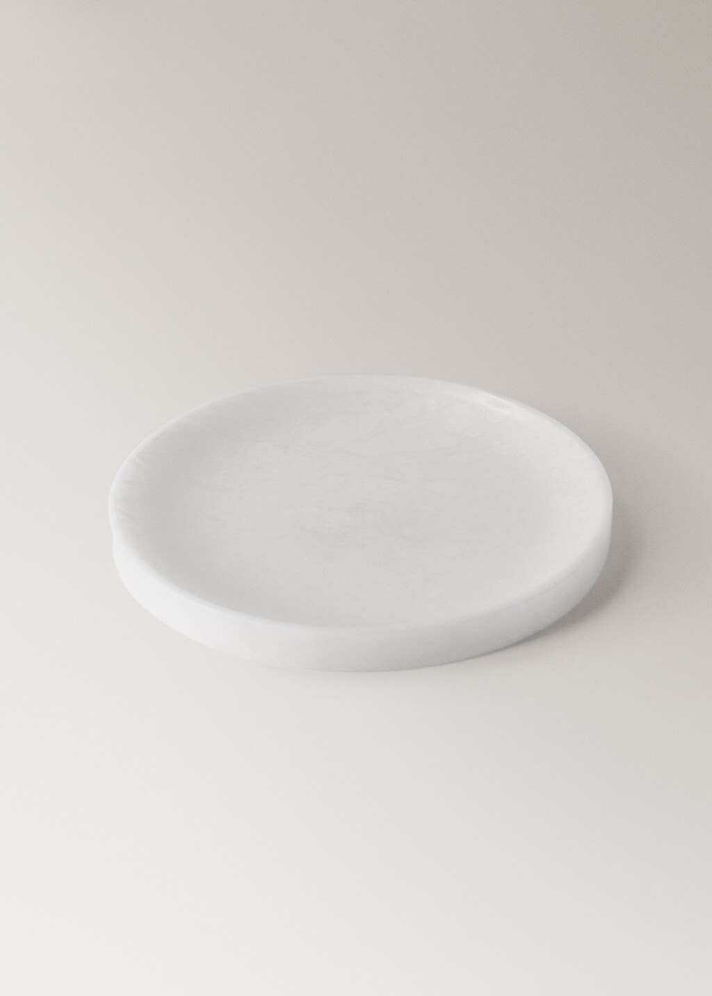 Medium alabaster valet tray