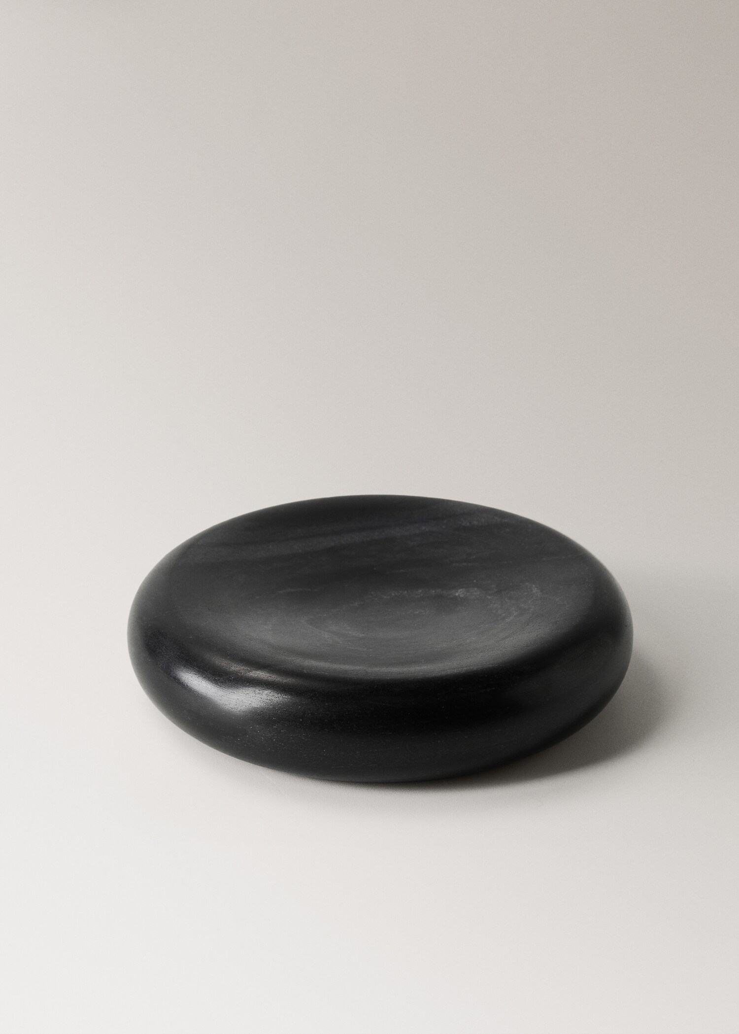 Small marble tray - Details of the article 2
