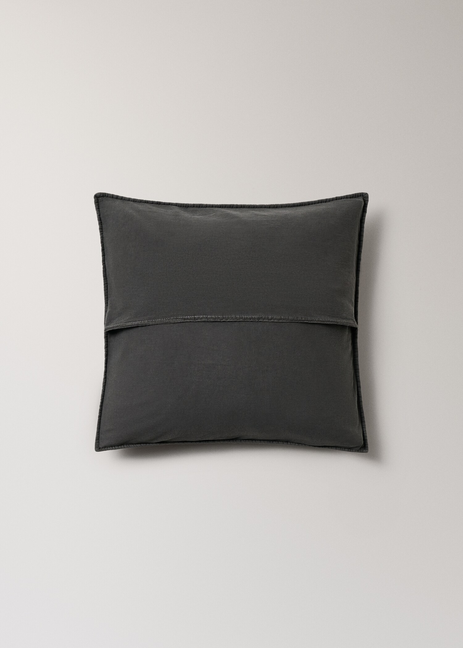 Pynteputetrekk til seng i garment dyed bomull, 50x50 cm - Artikkeldetalj 1