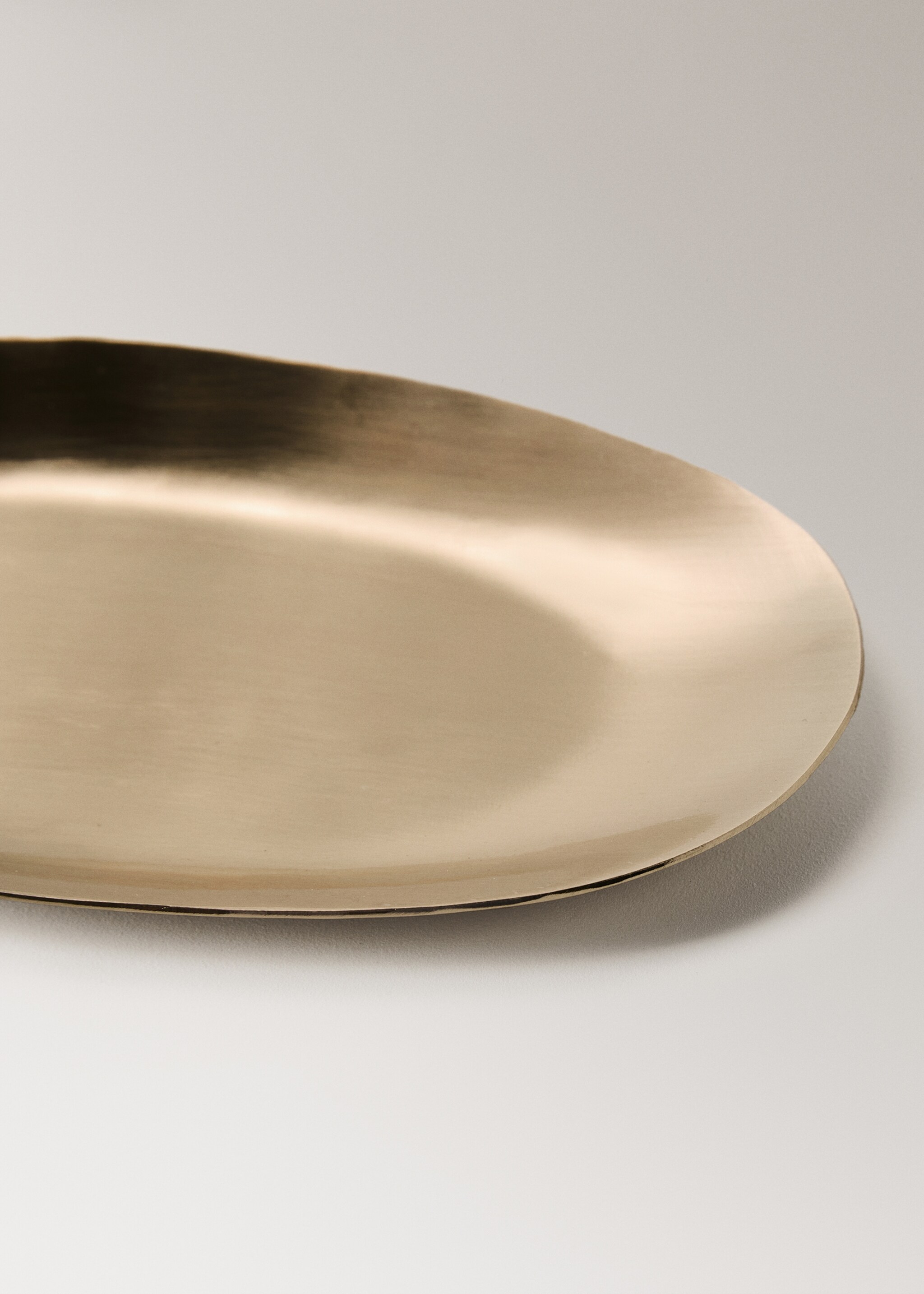 Golden decorative tray large size - Details of the article 1, Gold. Ref: 17053817-00.