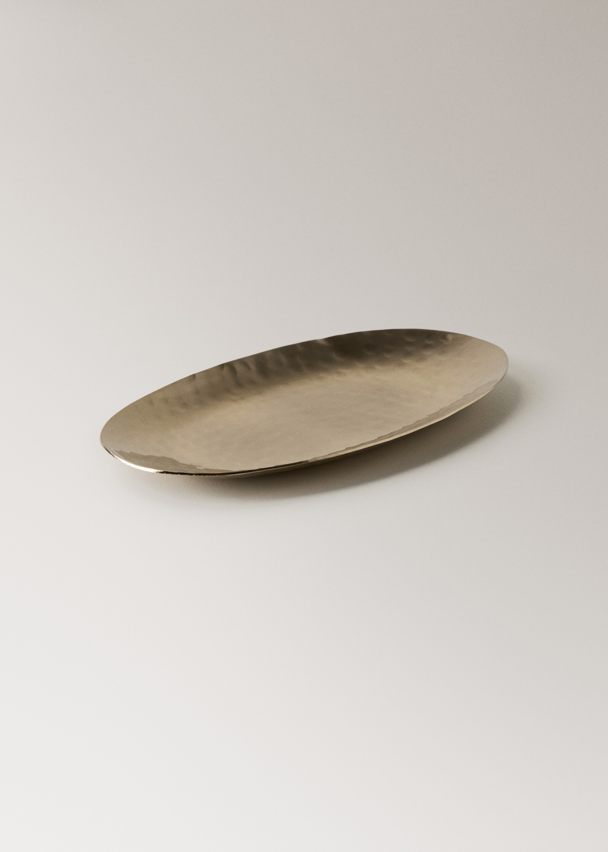 Golden decorative tray medium size - Details of the article 2, Gold. Ref: 17053818-00.