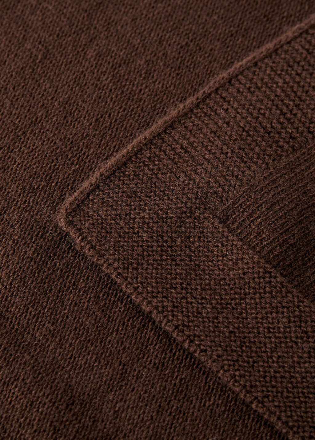 Wool striped children’s blanket with lace pattern