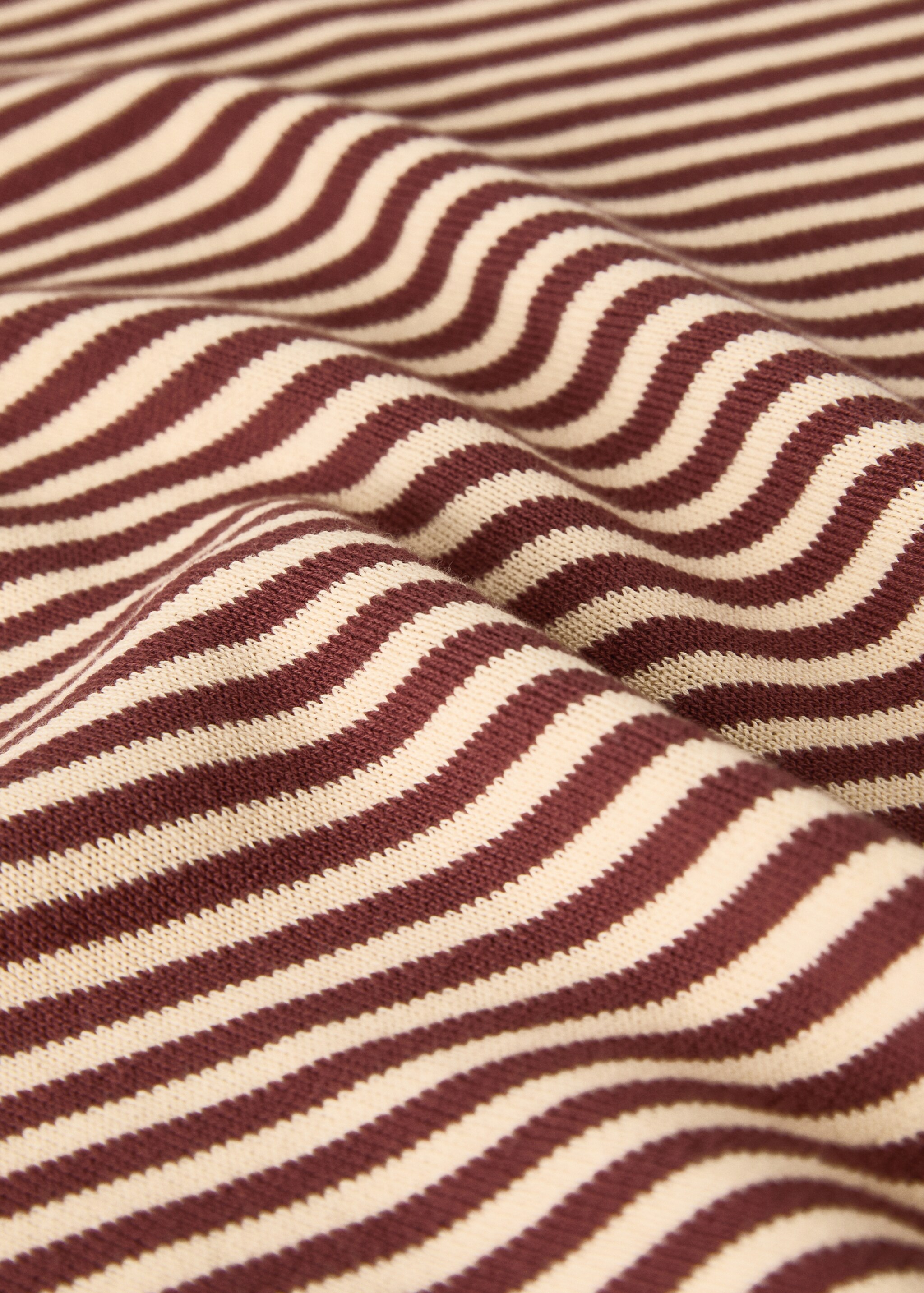 Couverture enfant coton à rayures bicolore - Détail de l'article 2, Rouge foncé. Ref: 17053822-00.