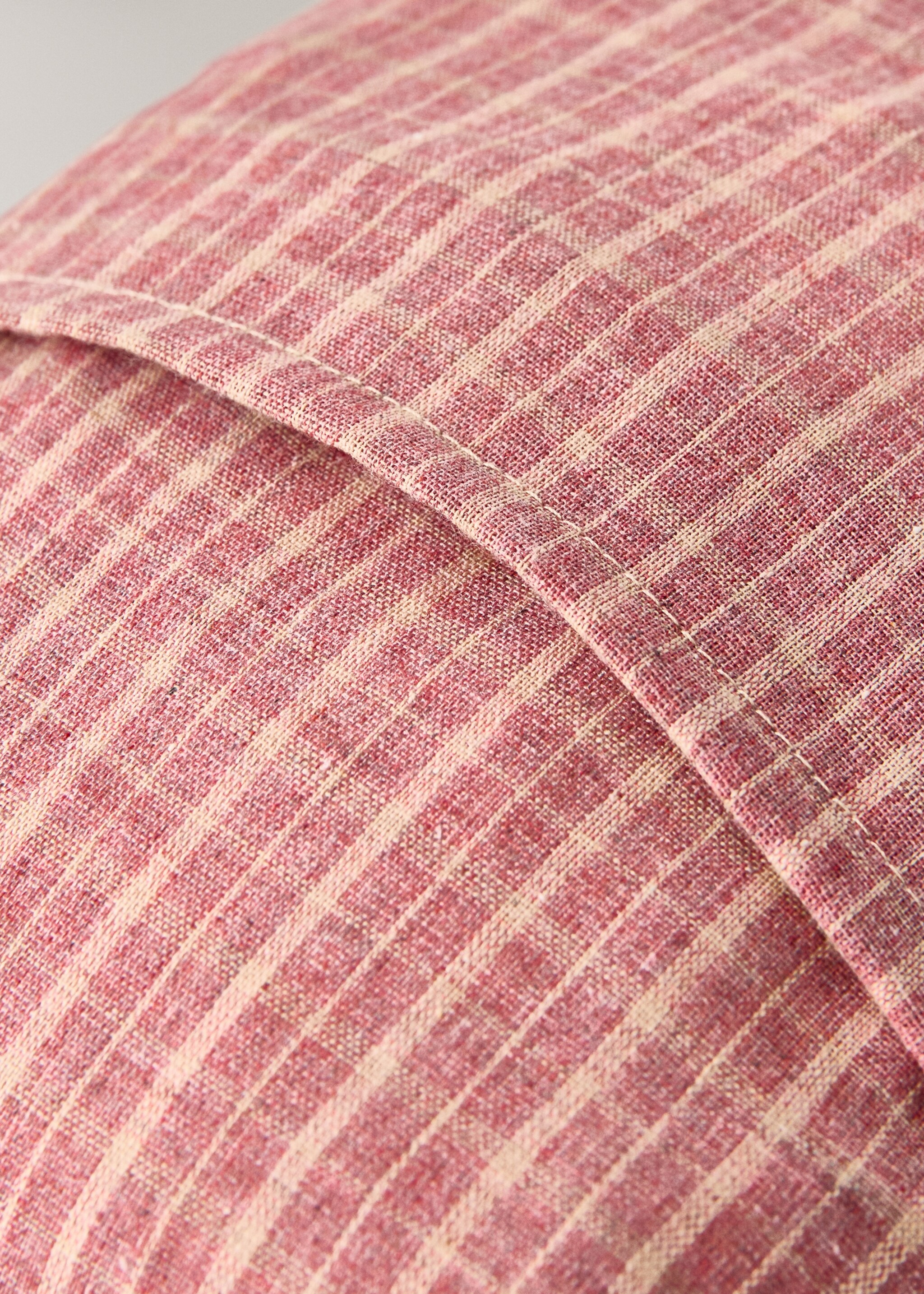 Чохол для дитячої подушки в клітинку з оверлоком 20x30 см - Детальніше про товар 2, Рожева герань. Ref: 17053824-00.