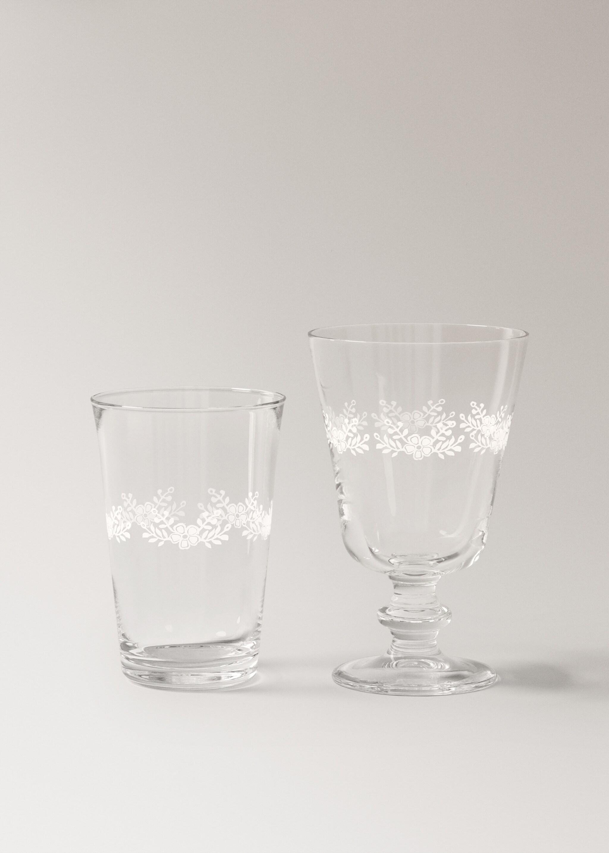 Glass rami - Details of the article 4, Off White. Ref: 17053827-00.