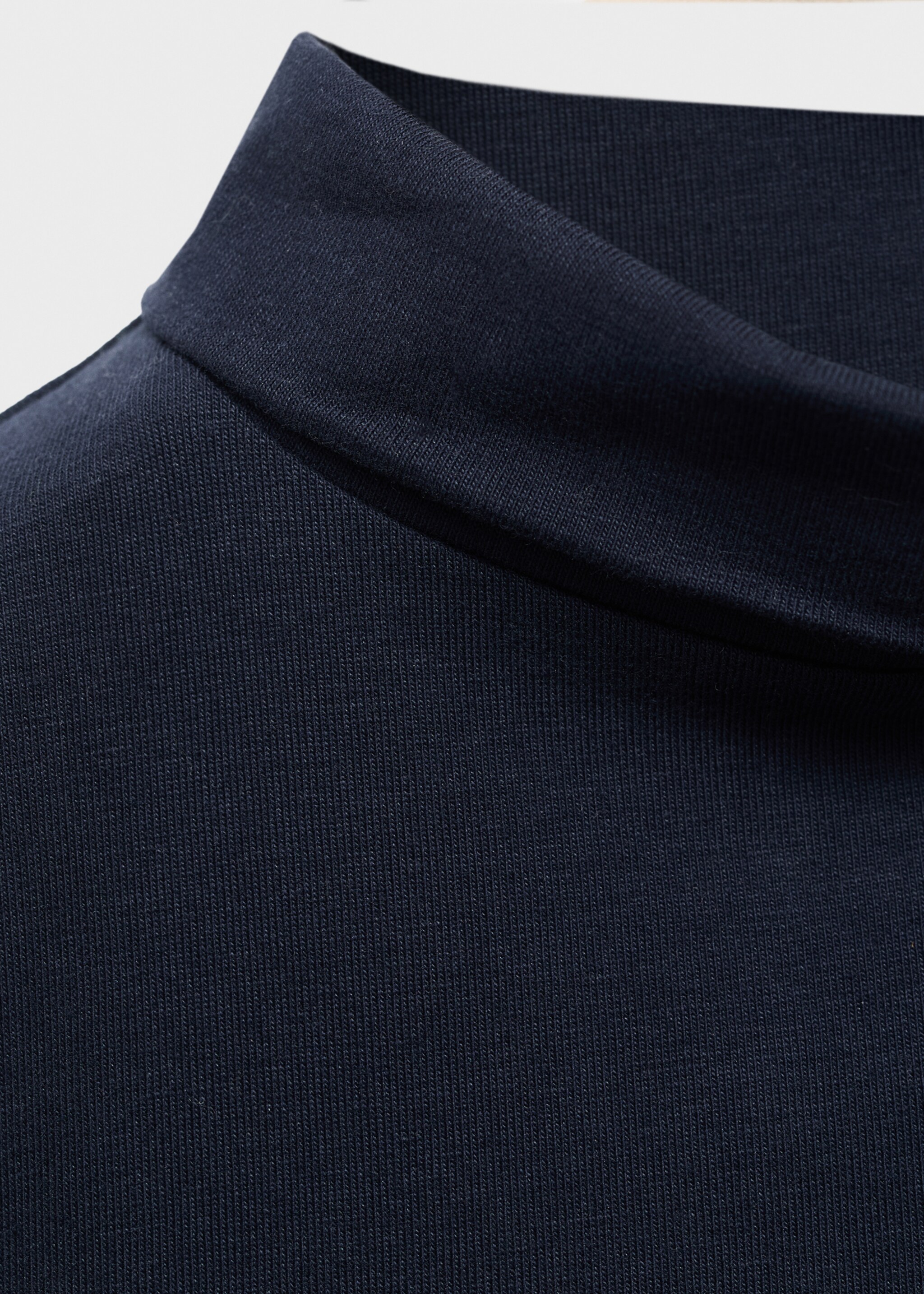 Camiseta cuello alto - Detalle del artículo 8, Azul marino. Ref: 17054072-00.