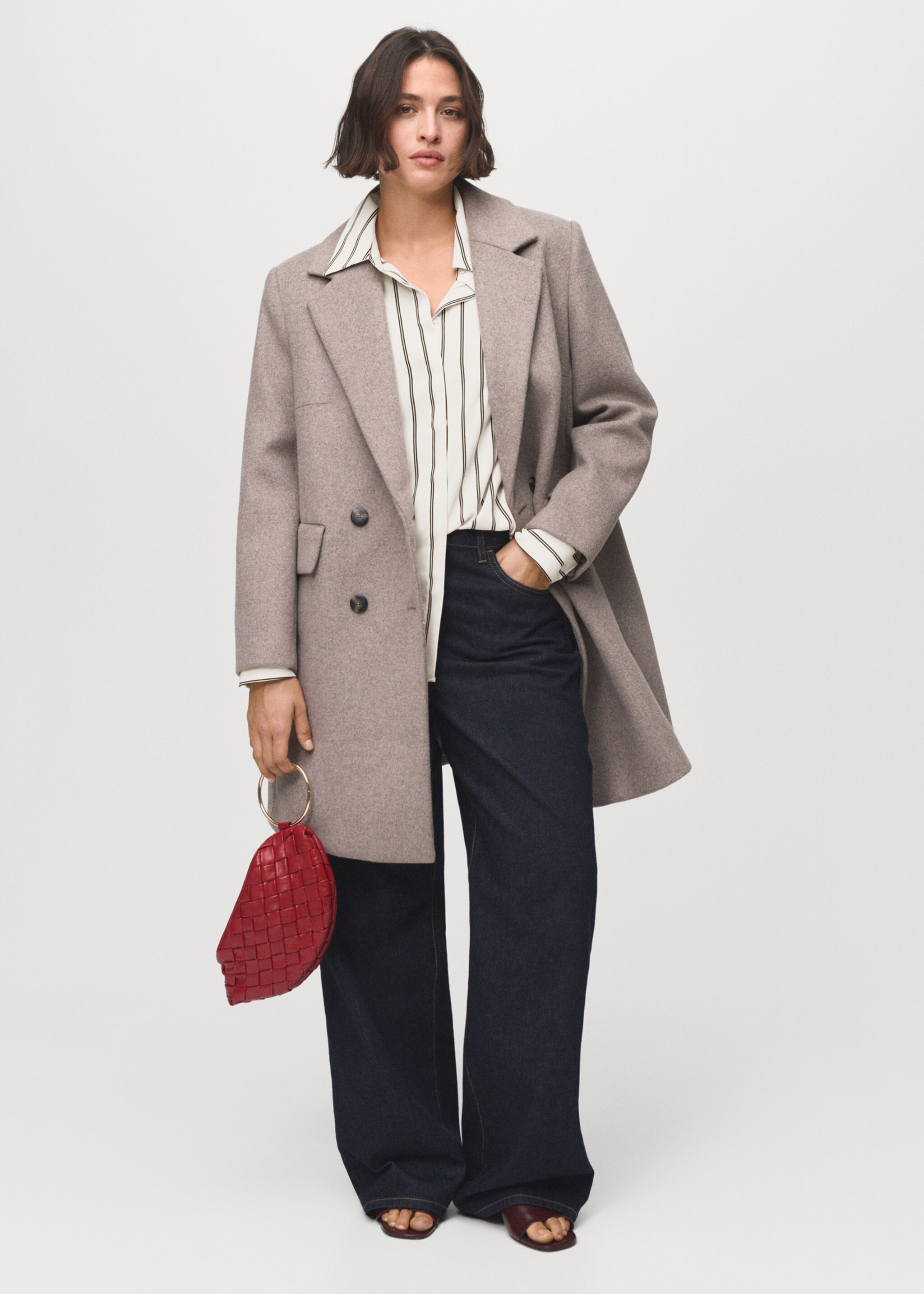 Fluid long-sleeved blouse - Details of the article 3, Ecru. Ref: 17054079-00.