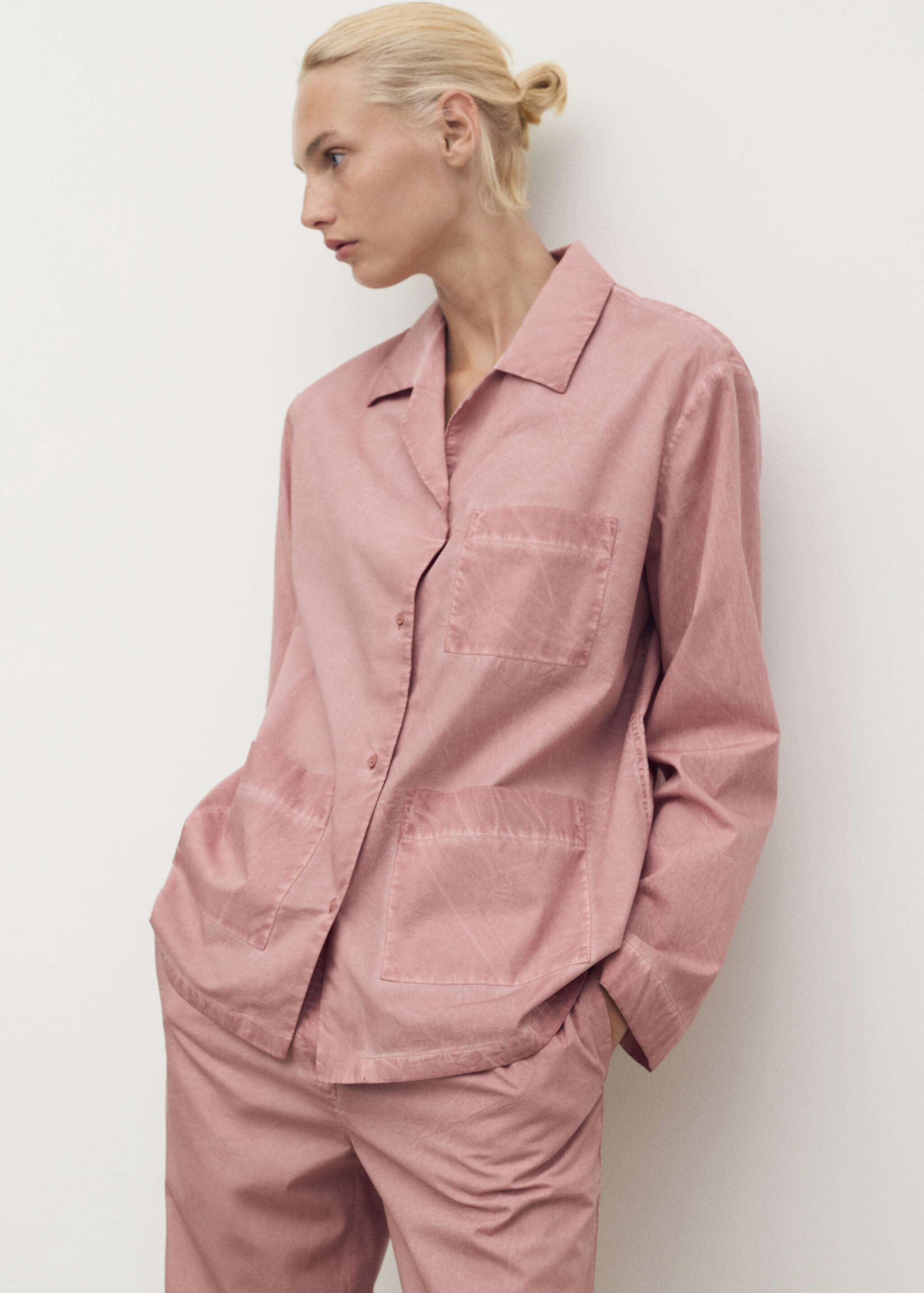 Garment-dyed cotton shirt - Medium plane, Medium Pink. Ref: 17054109-00.