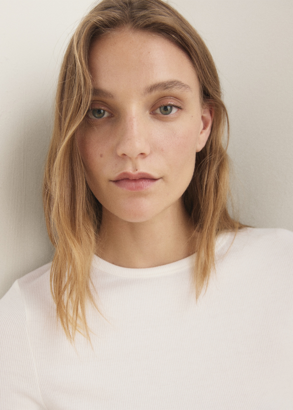 Rib-knit round-neck t-shirt