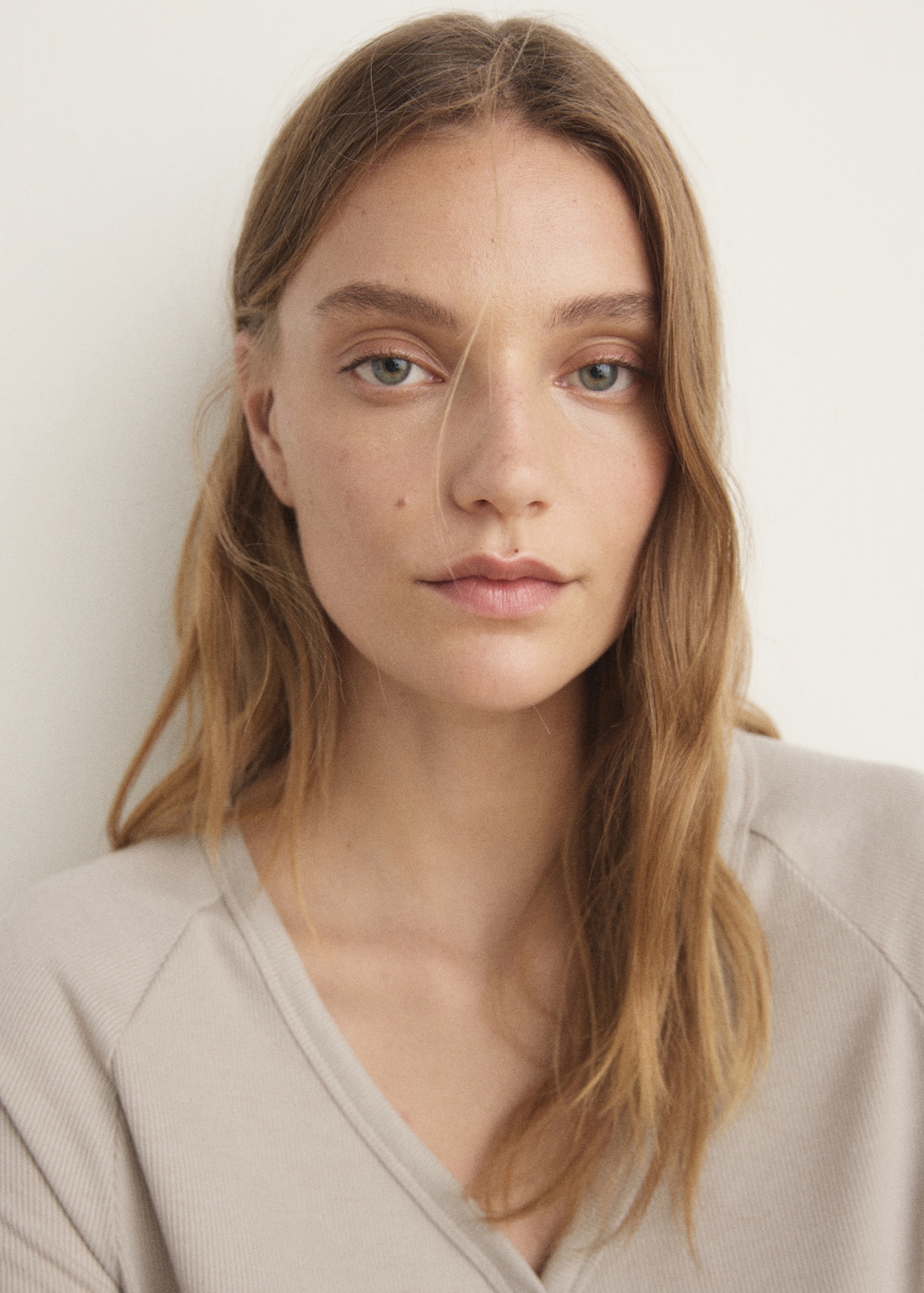 Ribbed-knit nightdress with buttons