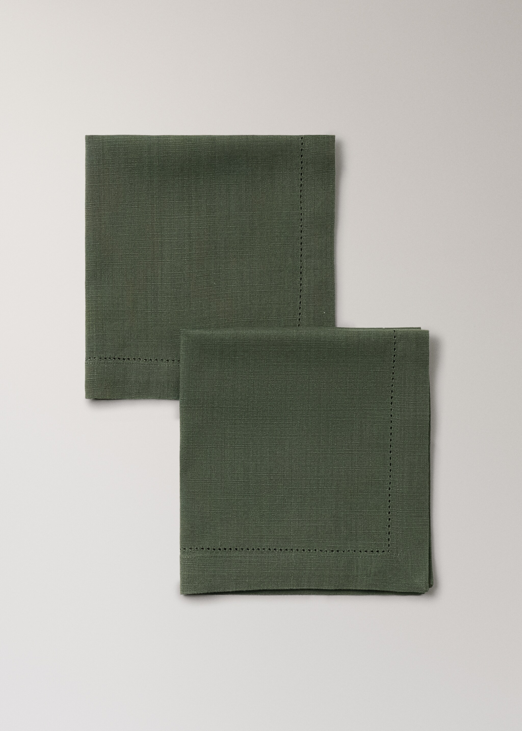 Cotton napkin with hemstitch - Details of the article 1, Green. Ref: 17054129-00.