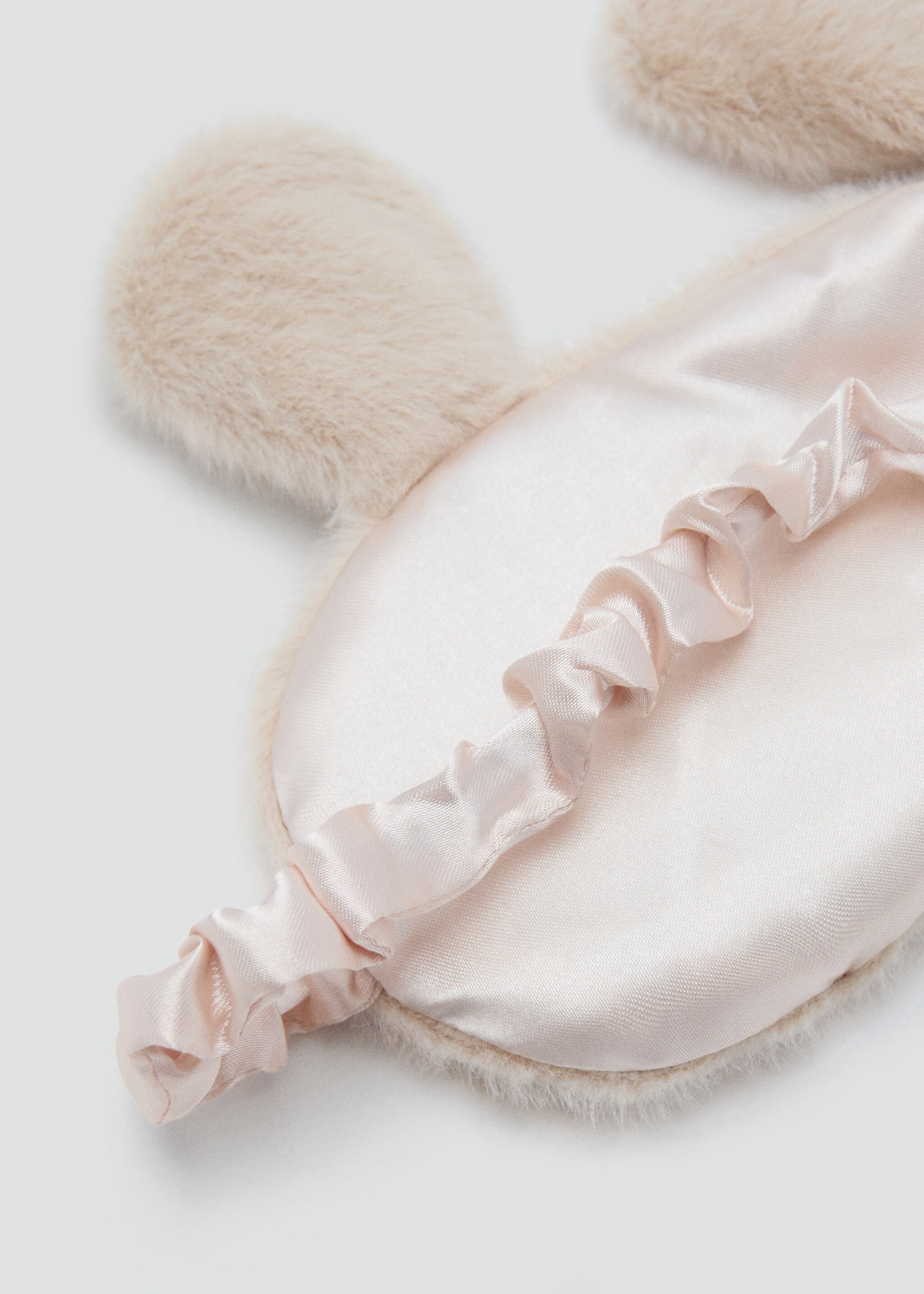Animal fur mask - Details of the article 2, Sand. Ref: 17054130-00.