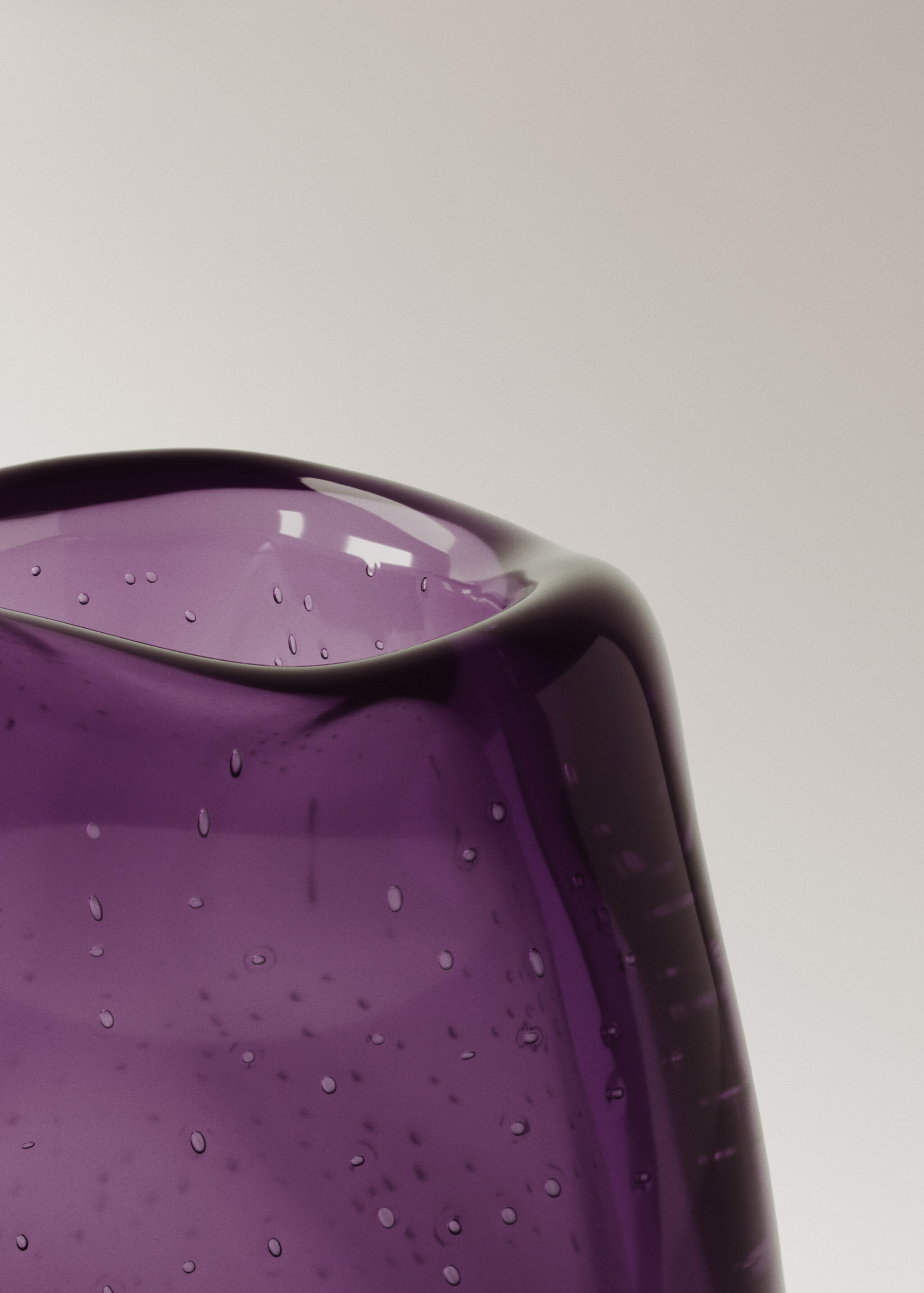 Tall irregular glass vase - Details of the article 3, Plum. Ref: 17054134-00.