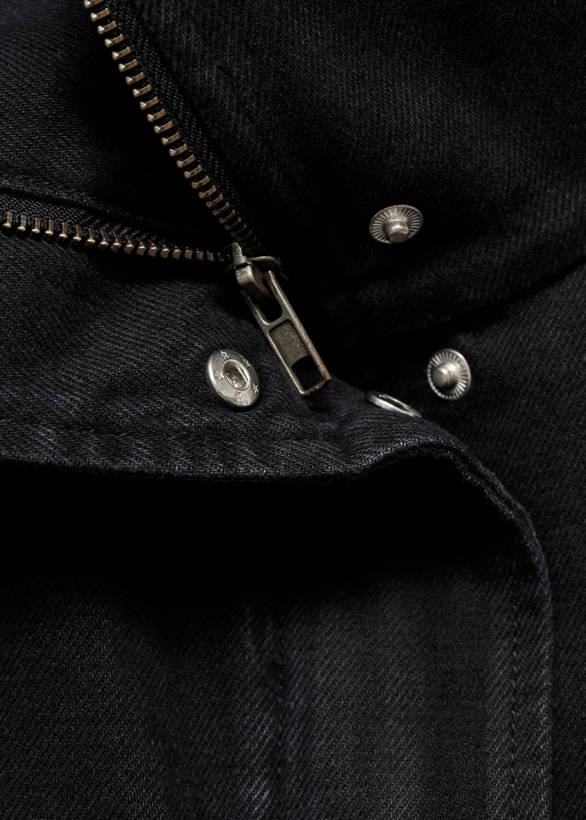 Parka vaquera oversize bolsillos - Detalle del artículo 0, Denim negro. Ref: 17054141-00.
