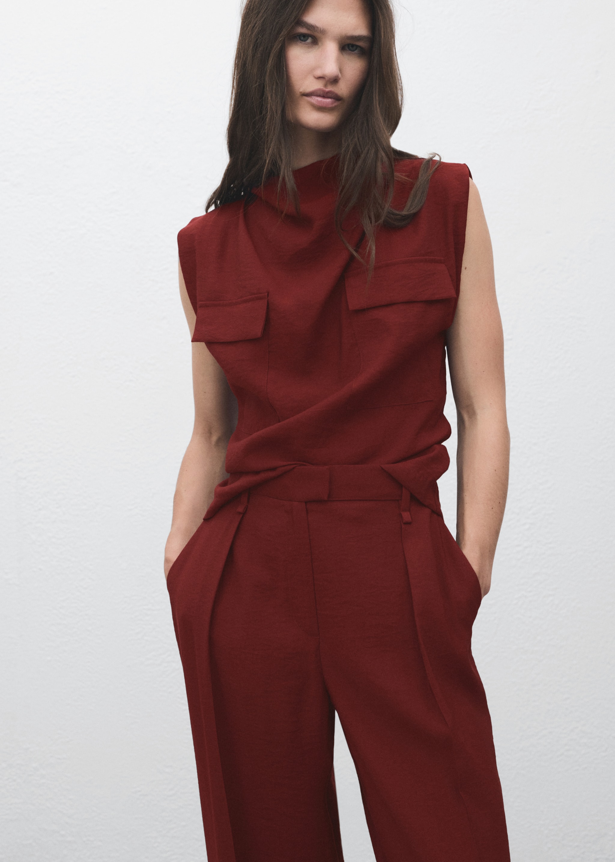 Straight-fit pleated trousers - Details of the article 1