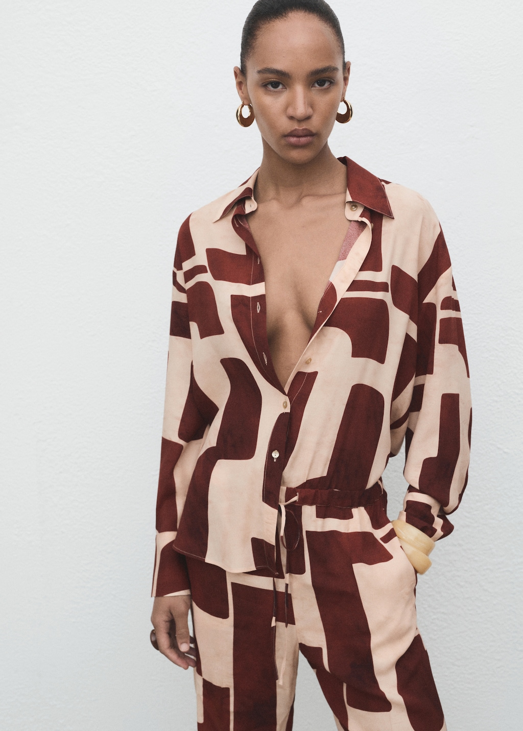 Geometric print shirt