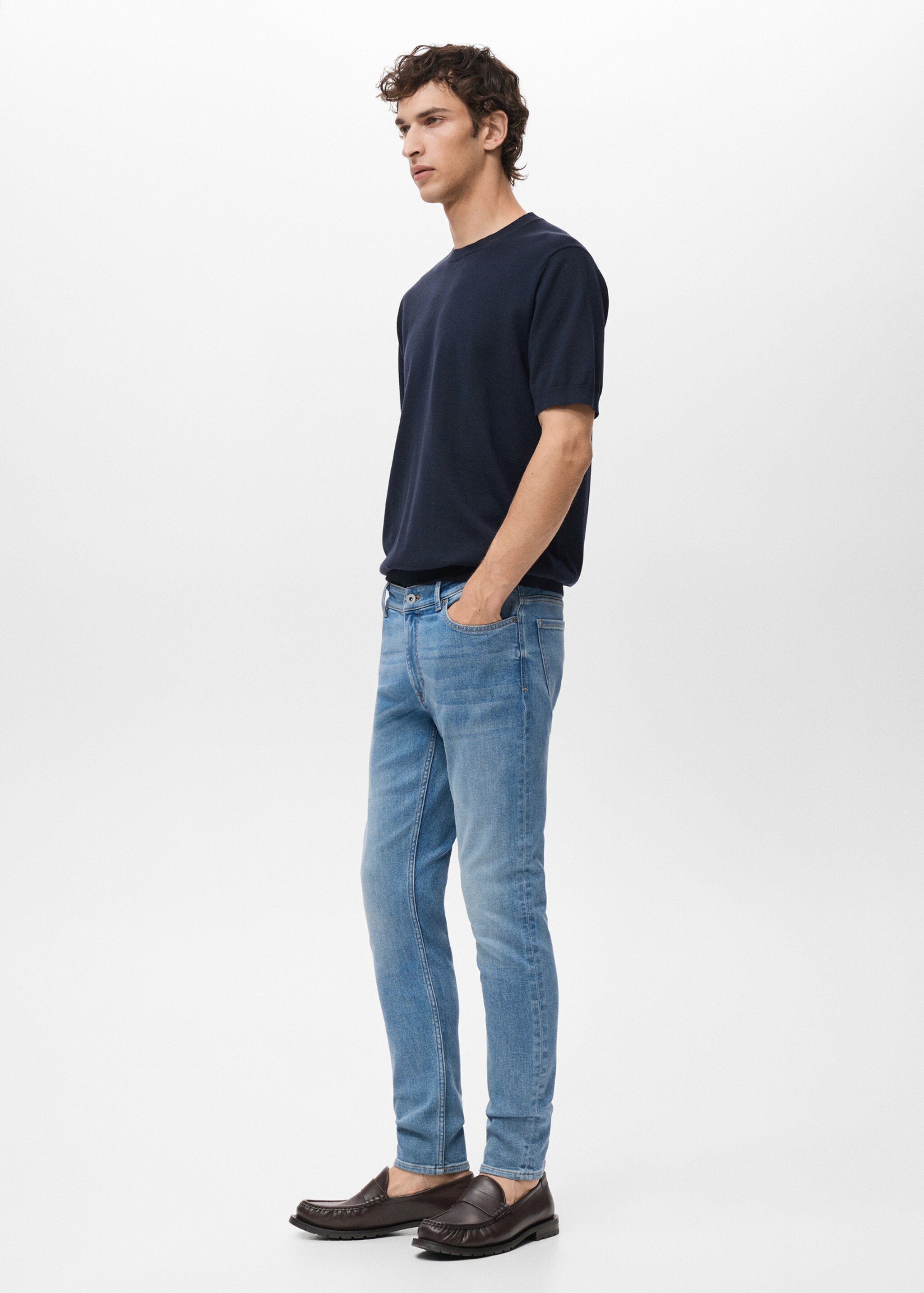Jean Jude skinny-fit - Détail de l'article 2, Bleu moyen. Ref: 17054410-00.