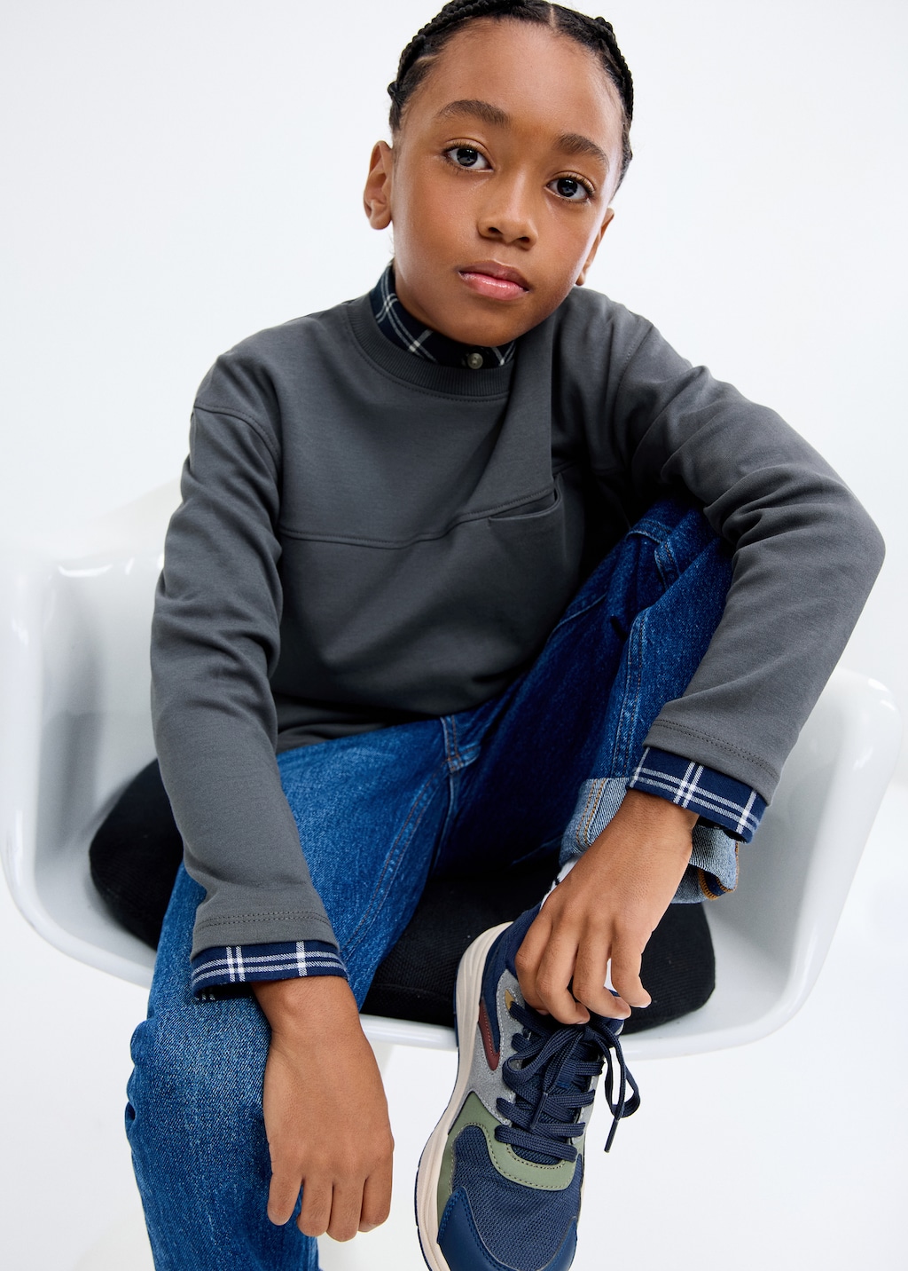 T-shirt with pocket and seam detail