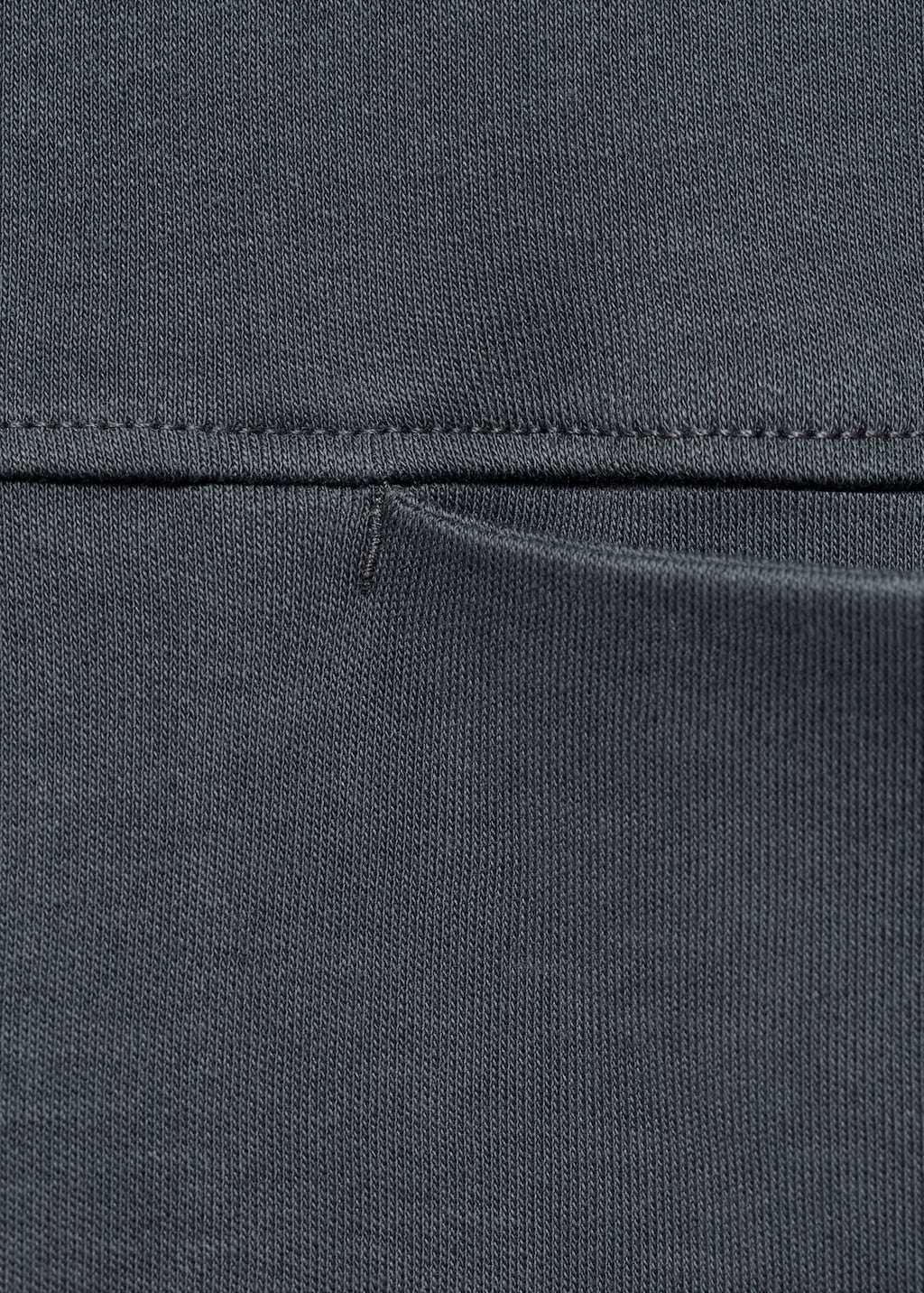 T-shirt with pocket and seam detail