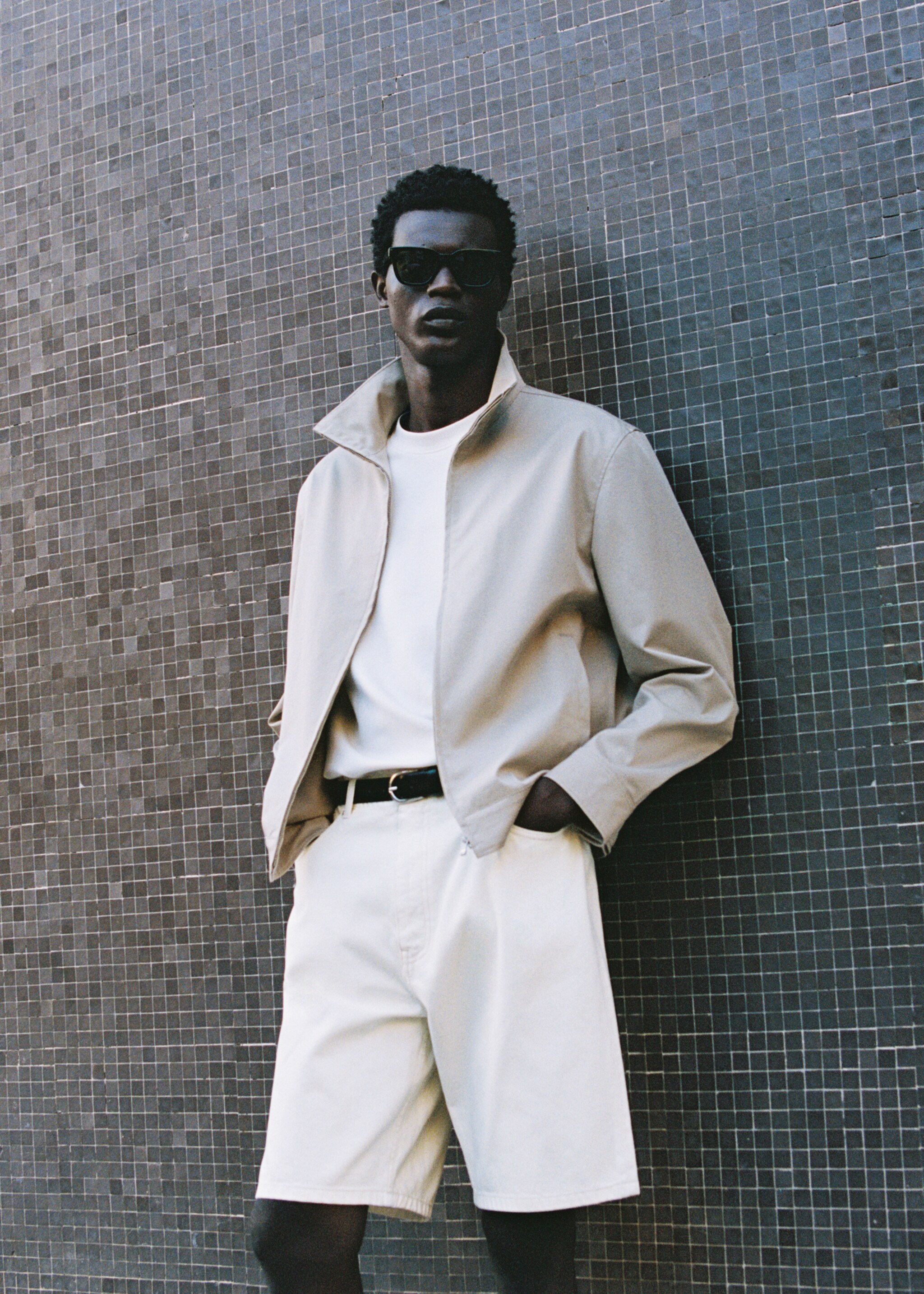Zipper cotton jacket - Details of the article 9, Sand. Ref: 17054428-00.