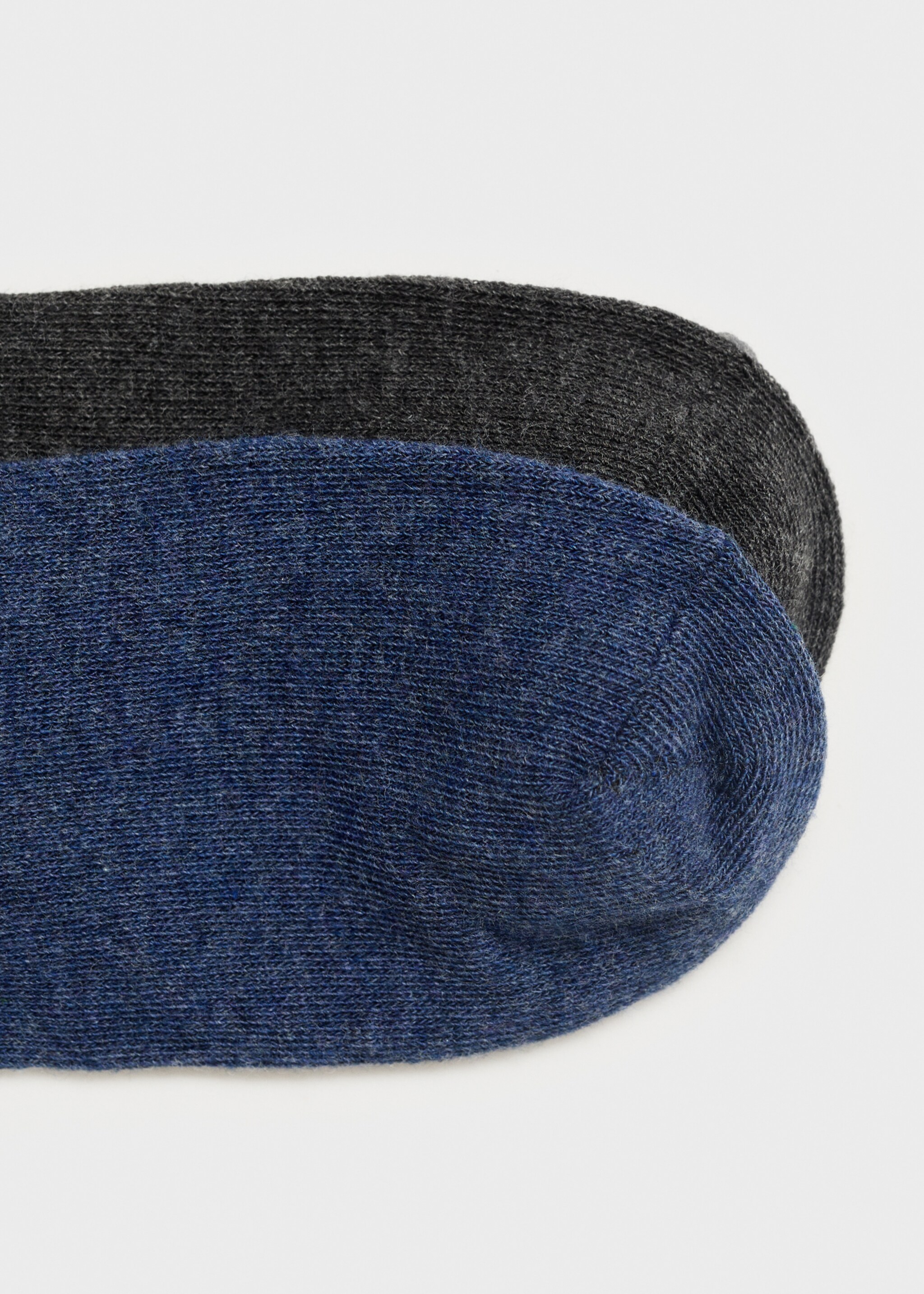 Socks plain - Details of the article 8, Charcoal. Ref: 17054434-00.