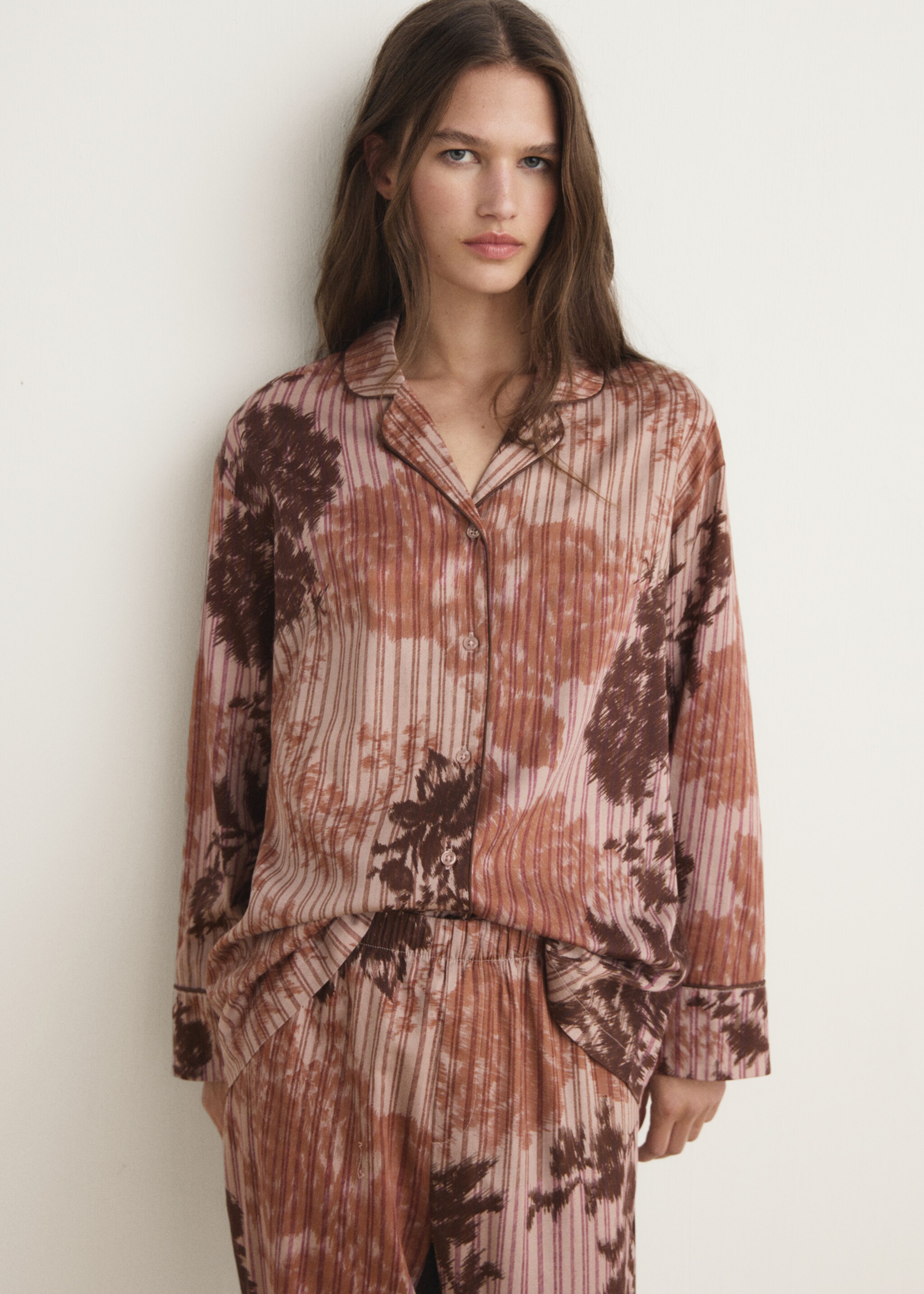 Pyjama shirt with blurred print - Medium plane, Brown. Ref: 17054438-00.