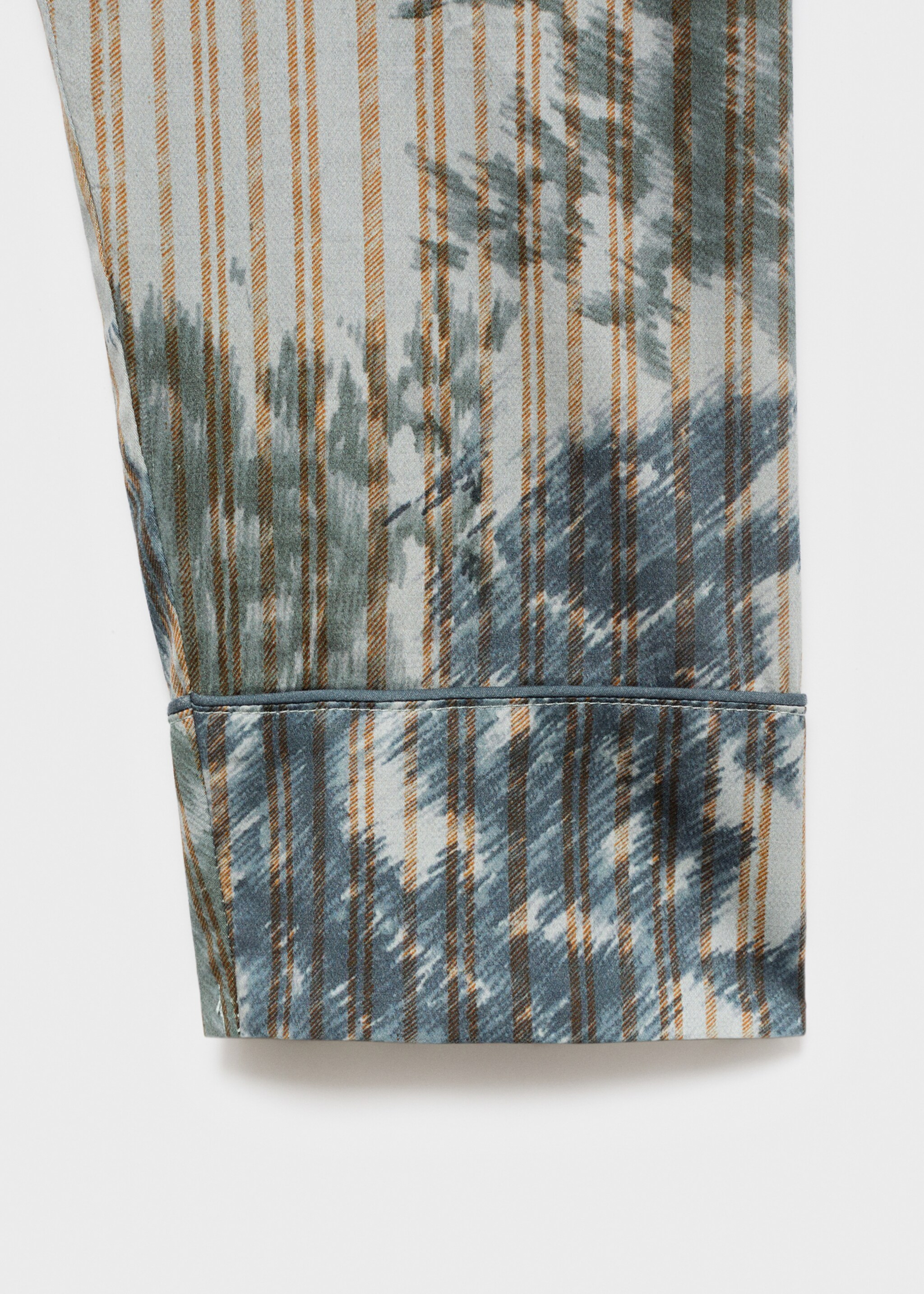 Pyjama shirt with blurred print - Details of the article 0, Green. Ref: 17054438-00.