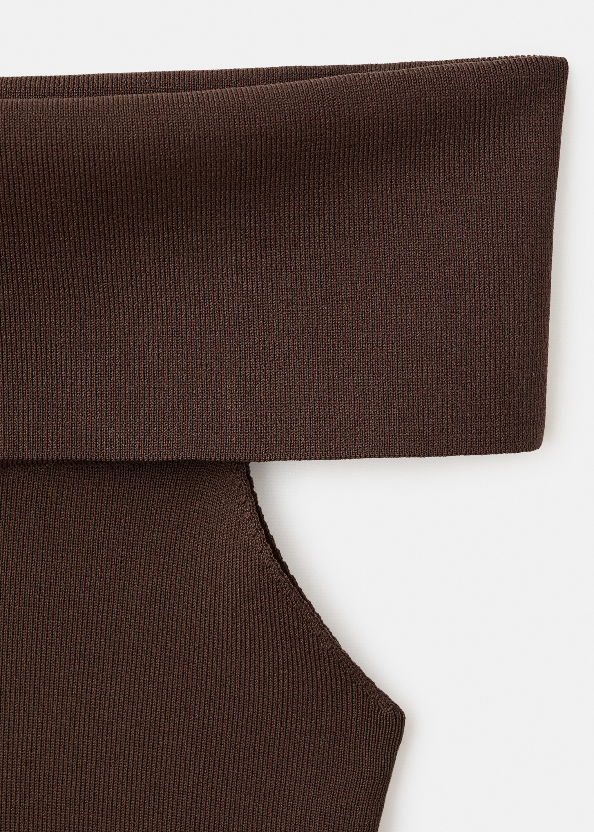 Strapless knitted top - Details of the article 8, Chocolate. Ref: 17054444-00.