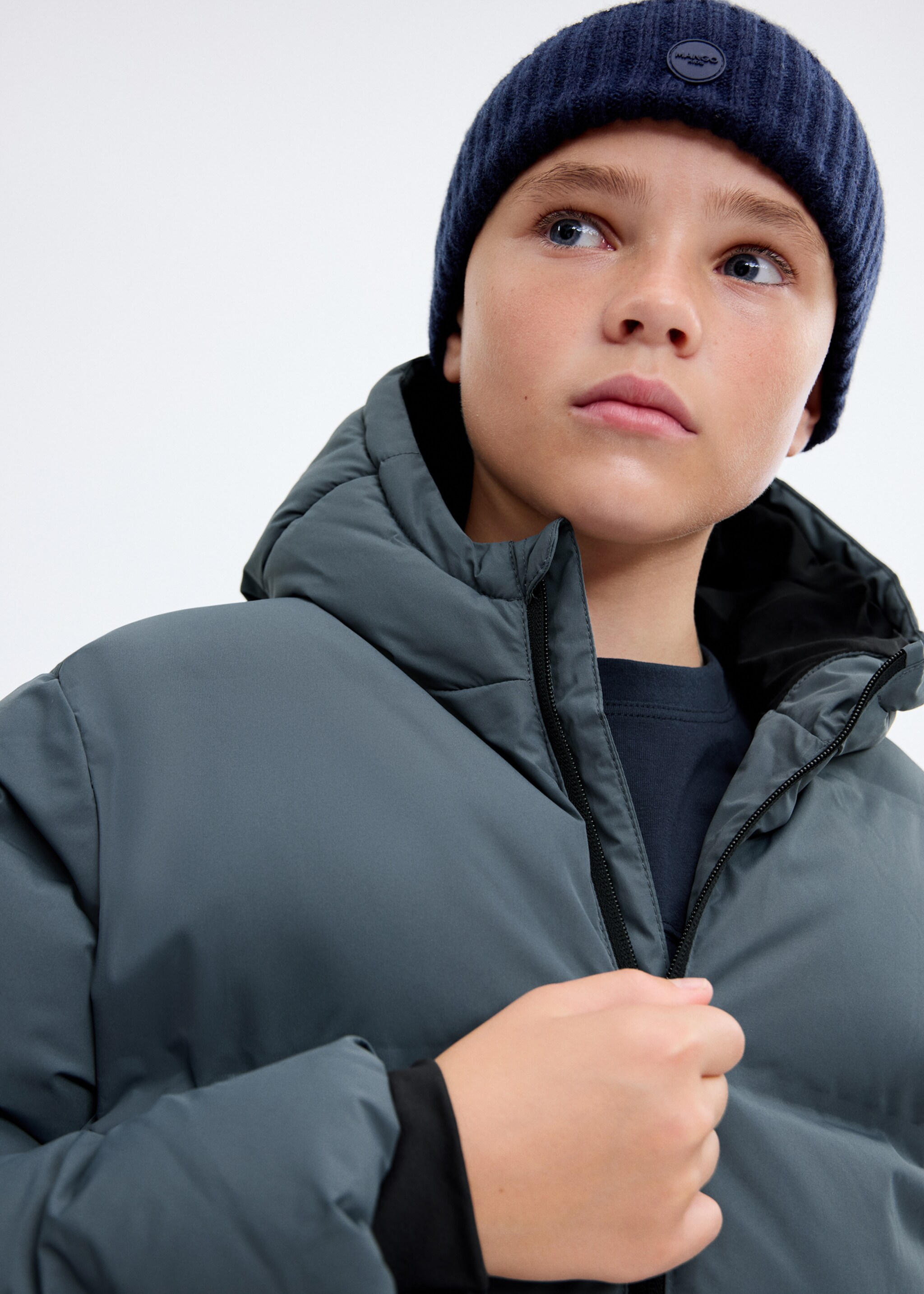 Anorak matelassé capuche - Détail de l'article 1, Bleu. Ref: 17054773-00.